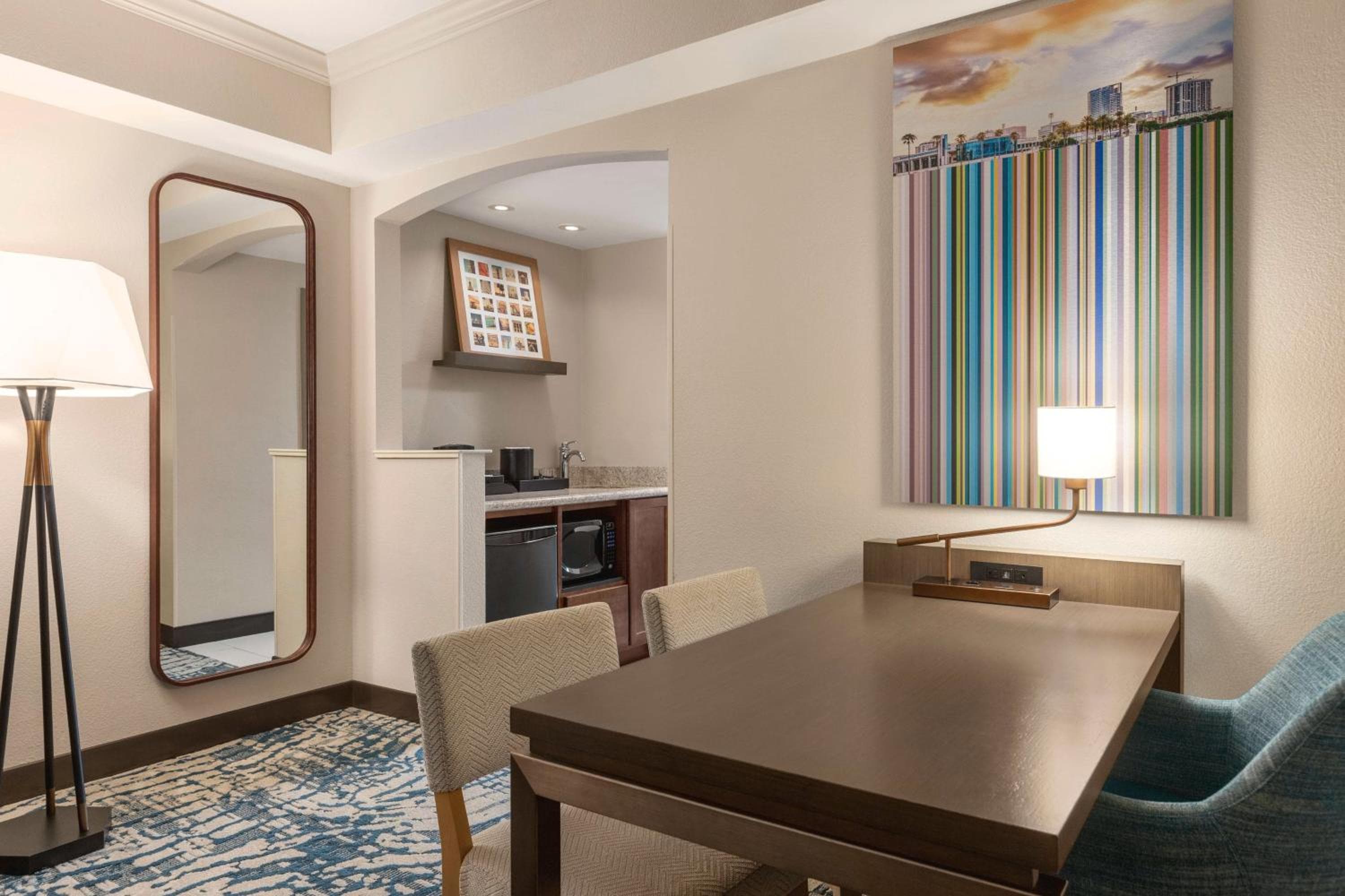 Embassy Suites by Hilton Tampa Downtown Convention Center — 28
