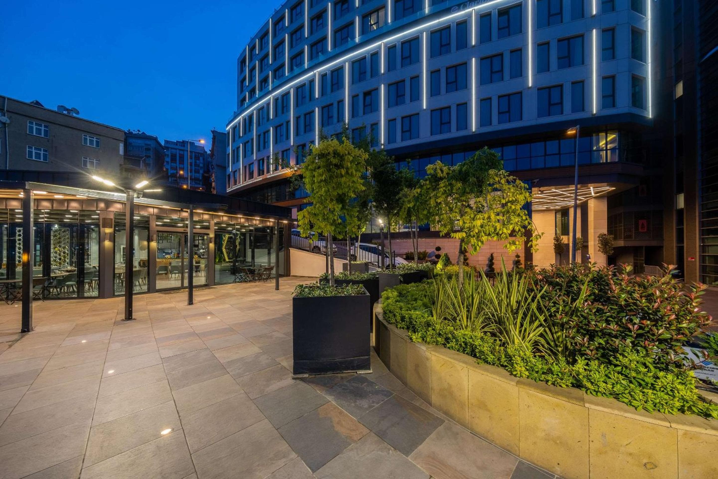 Clarion Hotel Cuerno de Oro — 1