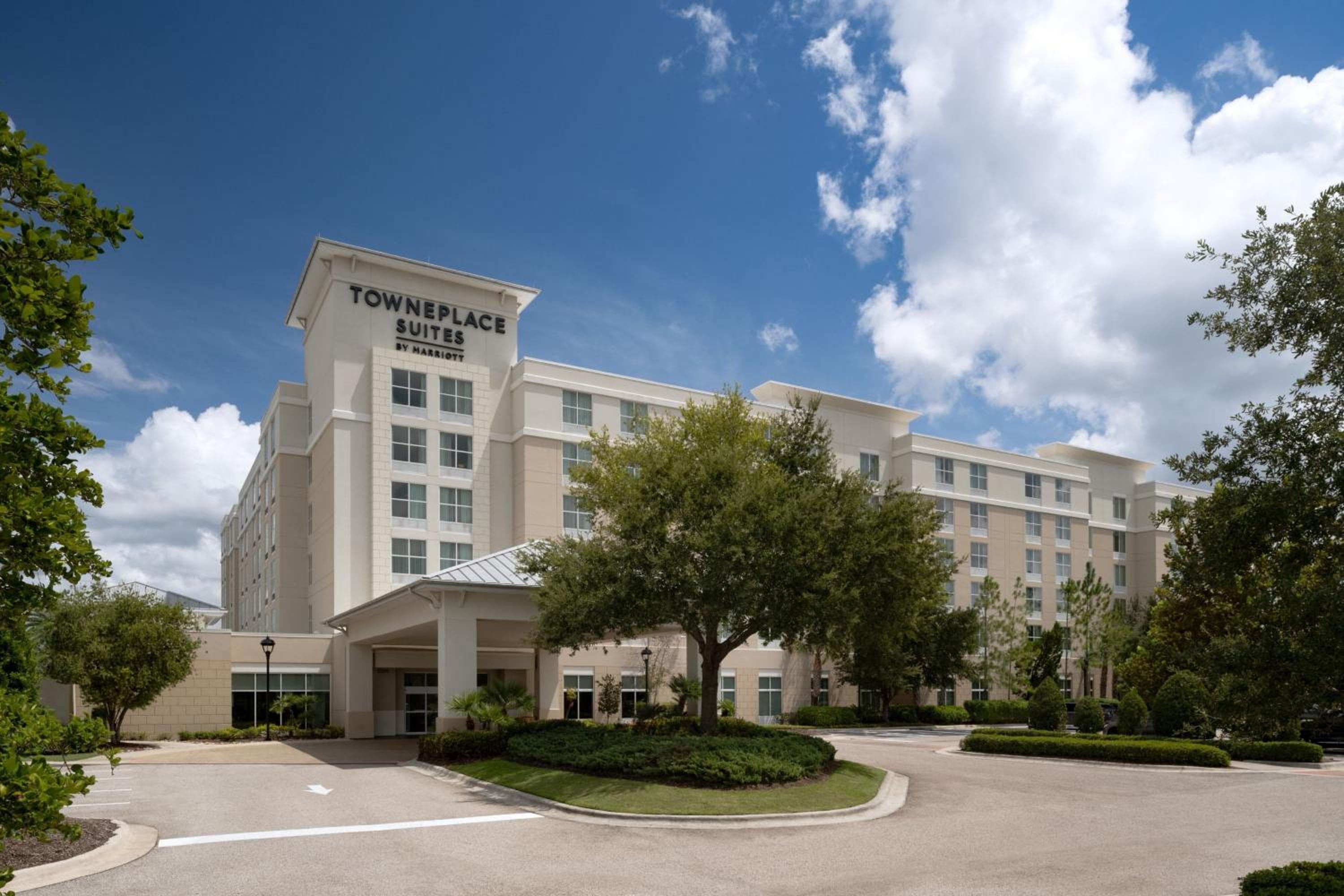 TownePlace Suites Orlando at FLAMINGO CROSSINGS Town Center, Western Entrance — 9