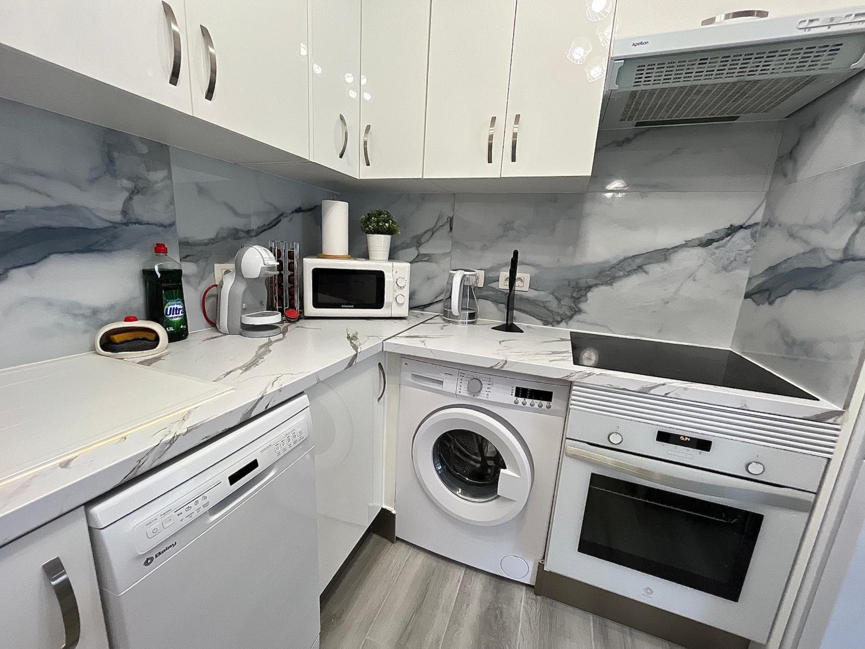 Ocean Light Apartment (100m from the beach) — 3