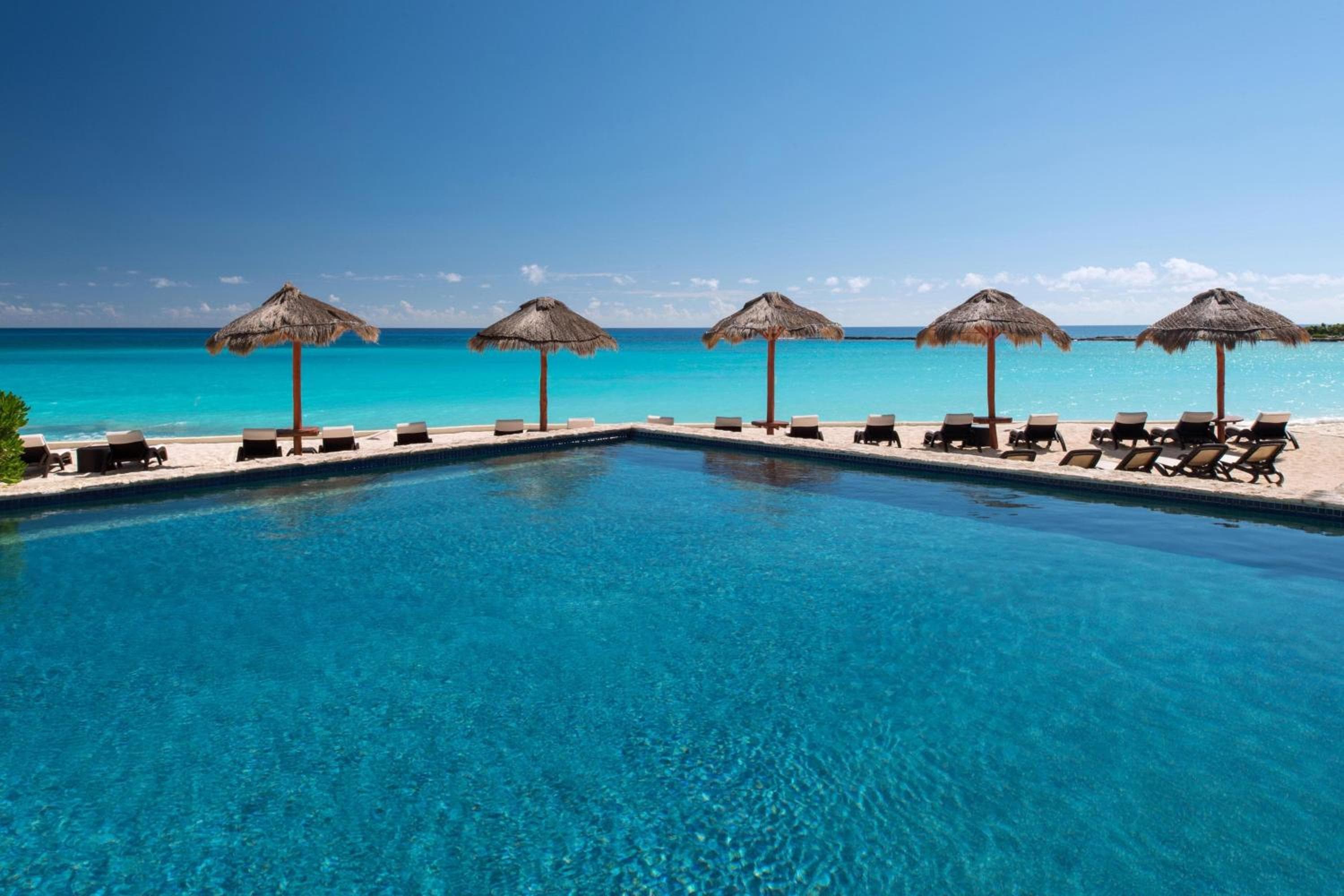 The Westin Cancún Resort Villas & Spa — 15