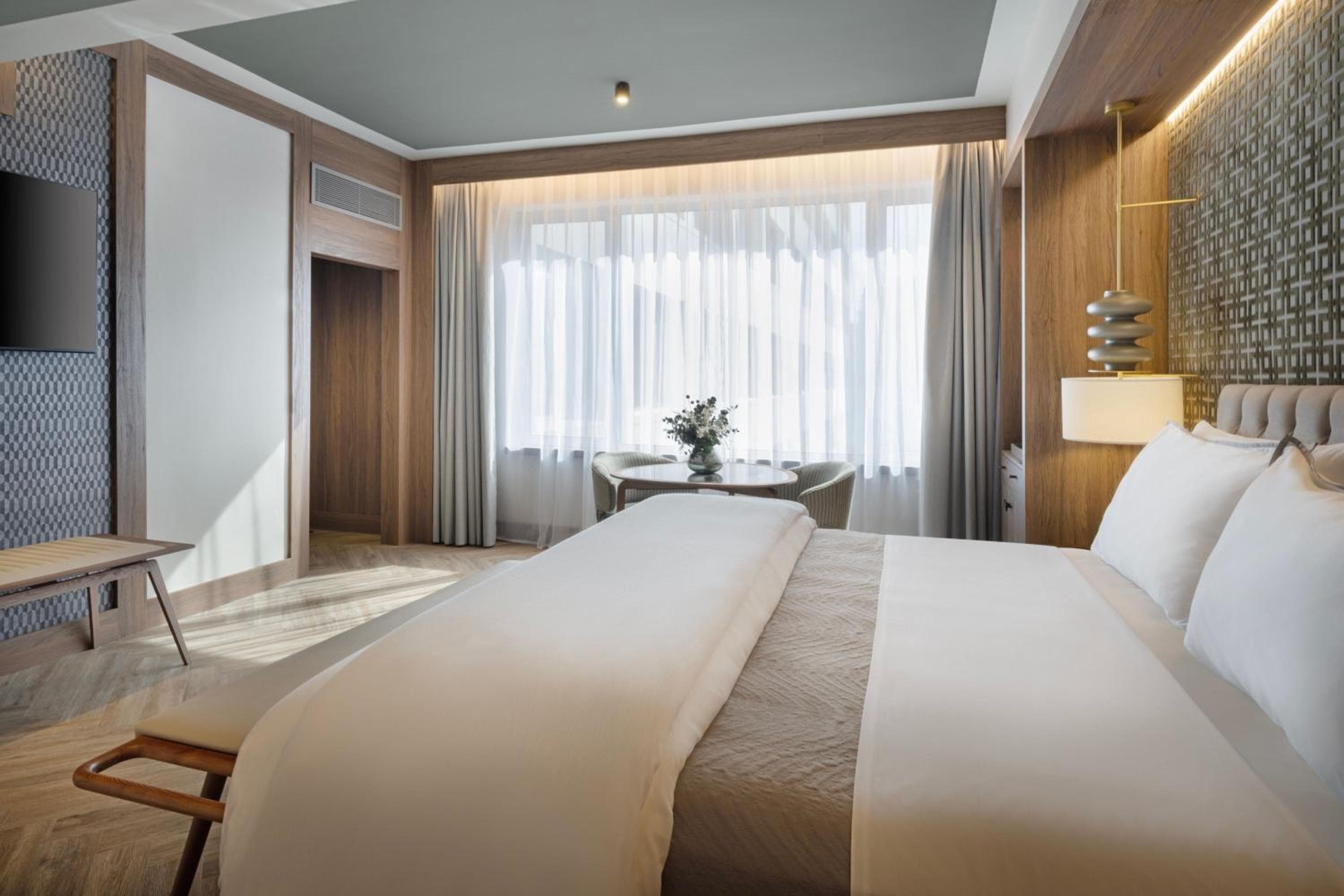 The Westin Madrid Cuzco — 4