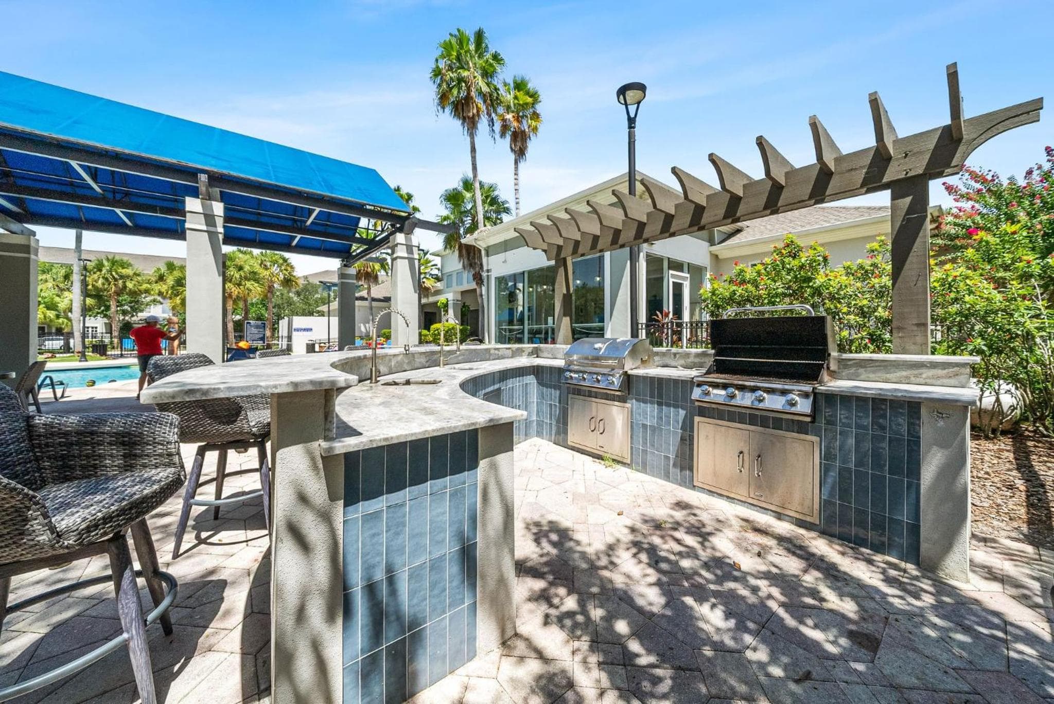 Modern 3BR2BA Pools, Gym Near Airport #5 — 23