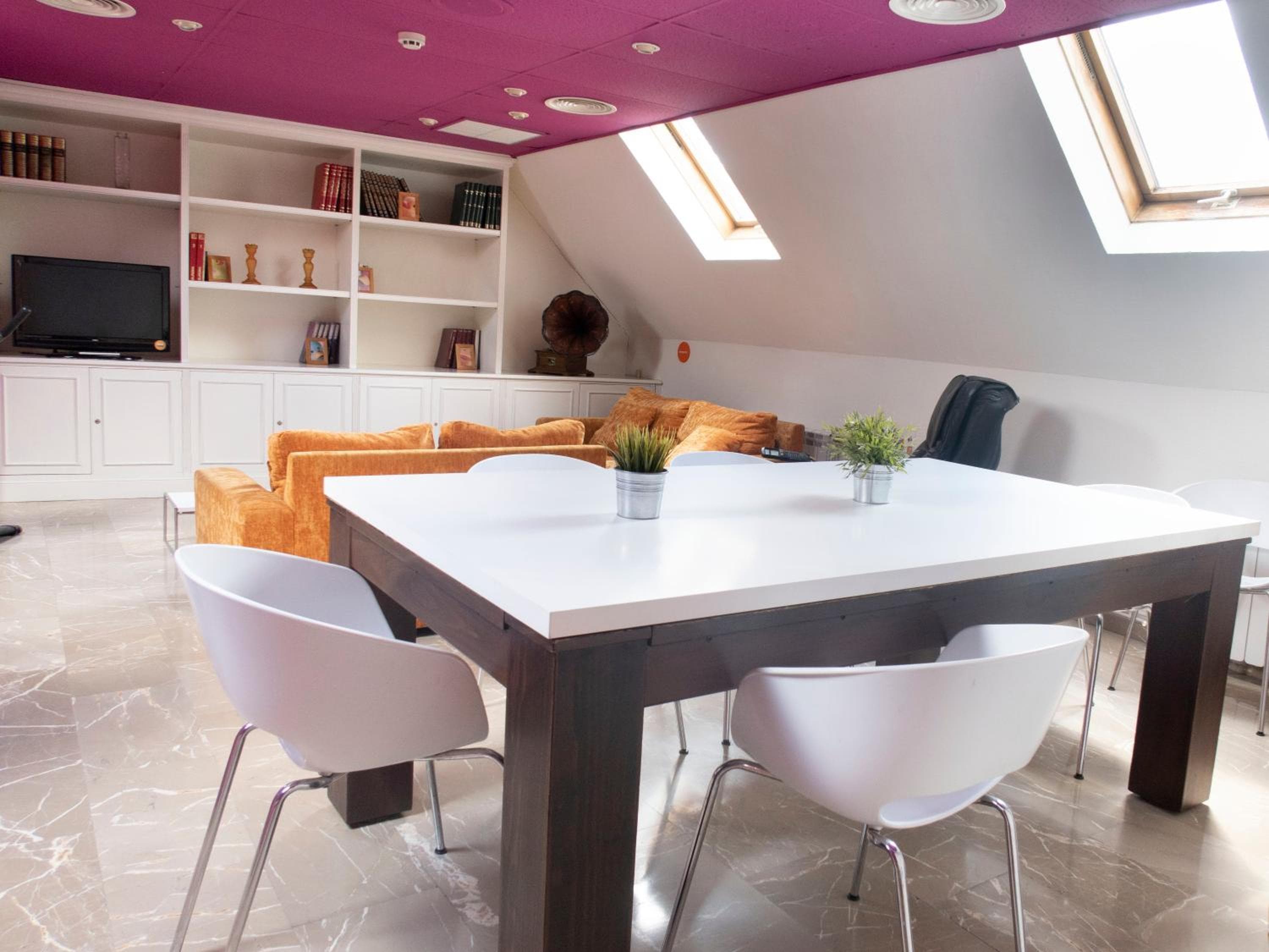 Apartamentos G3 Galeon — 16