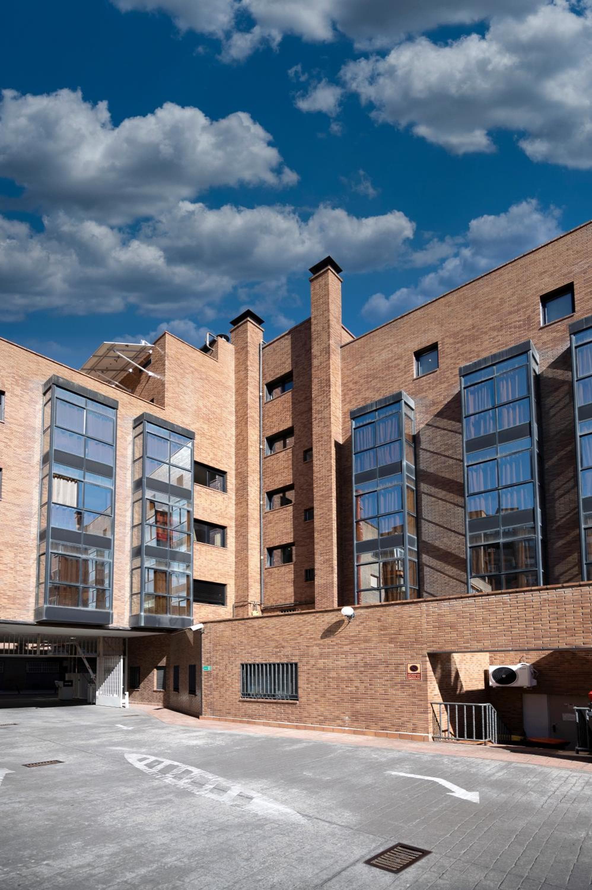 Apartamentos G3 Galeon — 3