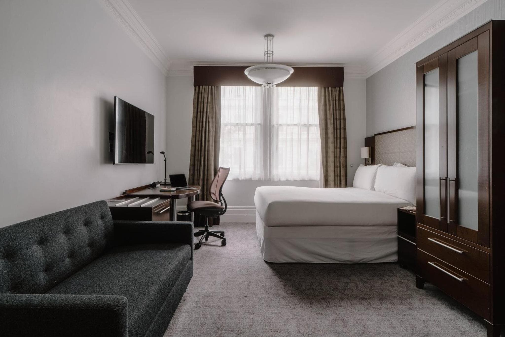 Club Quarters Hotel Trafalgar Square, London — 2