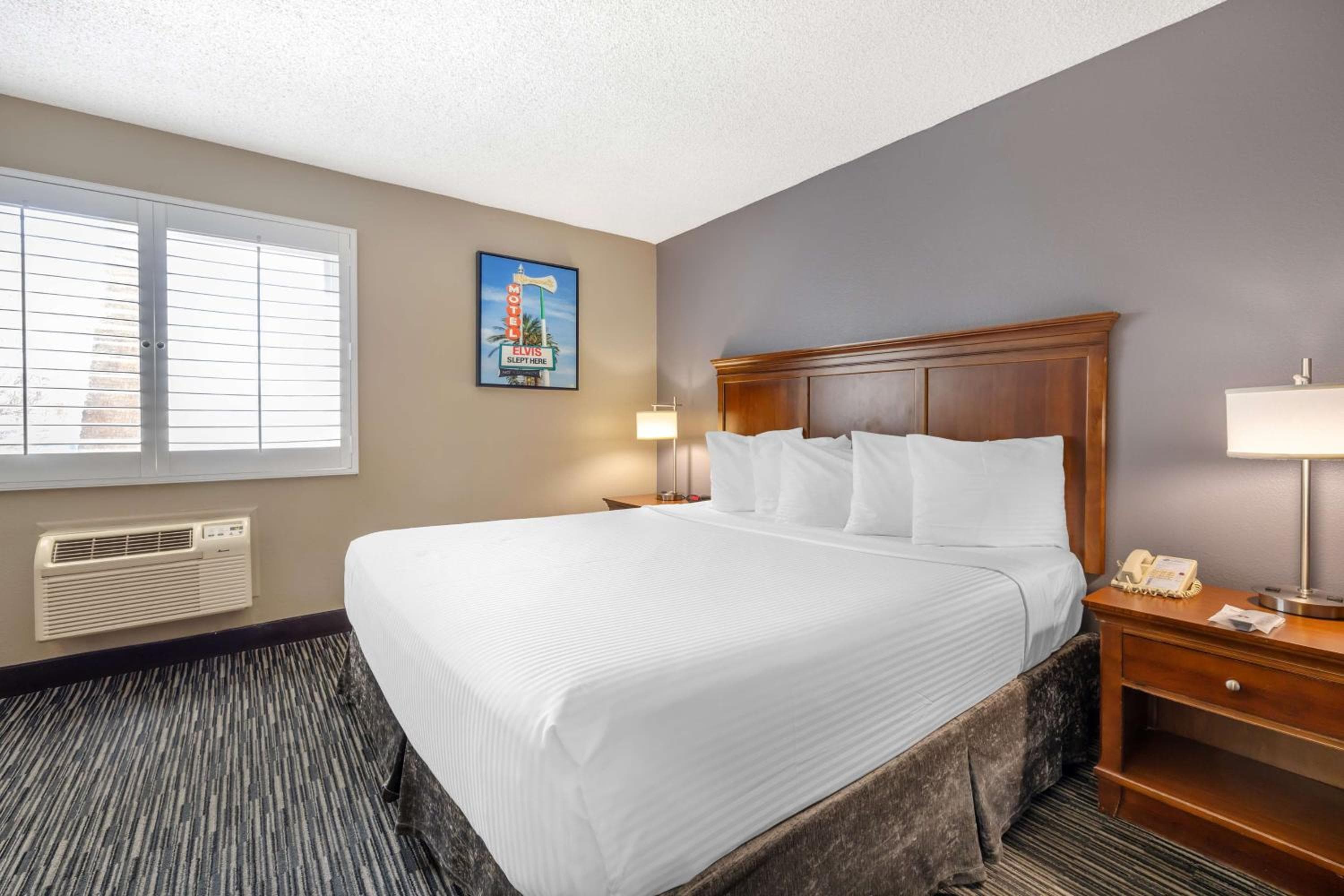 Best Western McCarran Inn — 9