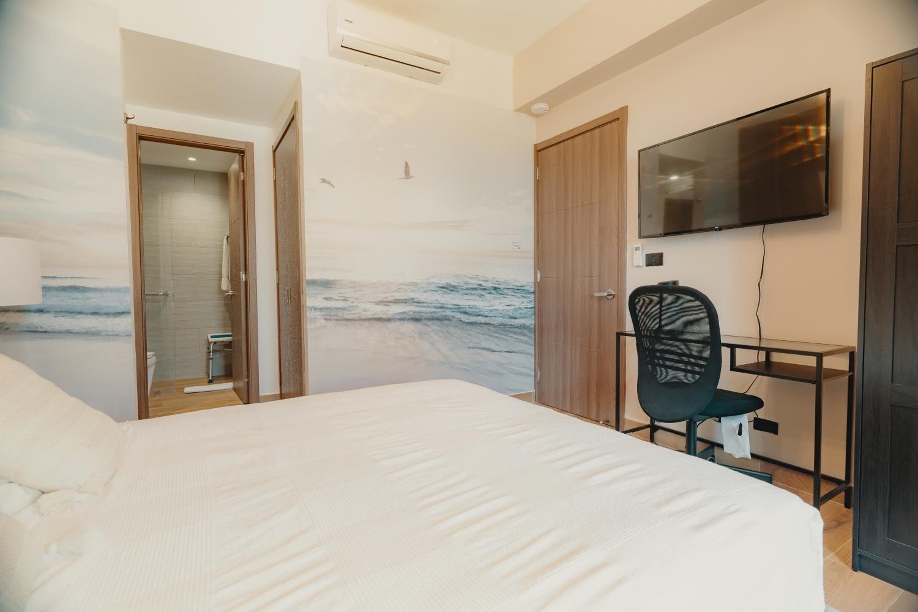 Downtown Punta Cana Central Park 1 Bedroom & Sofa Bed B-302-2 — 3