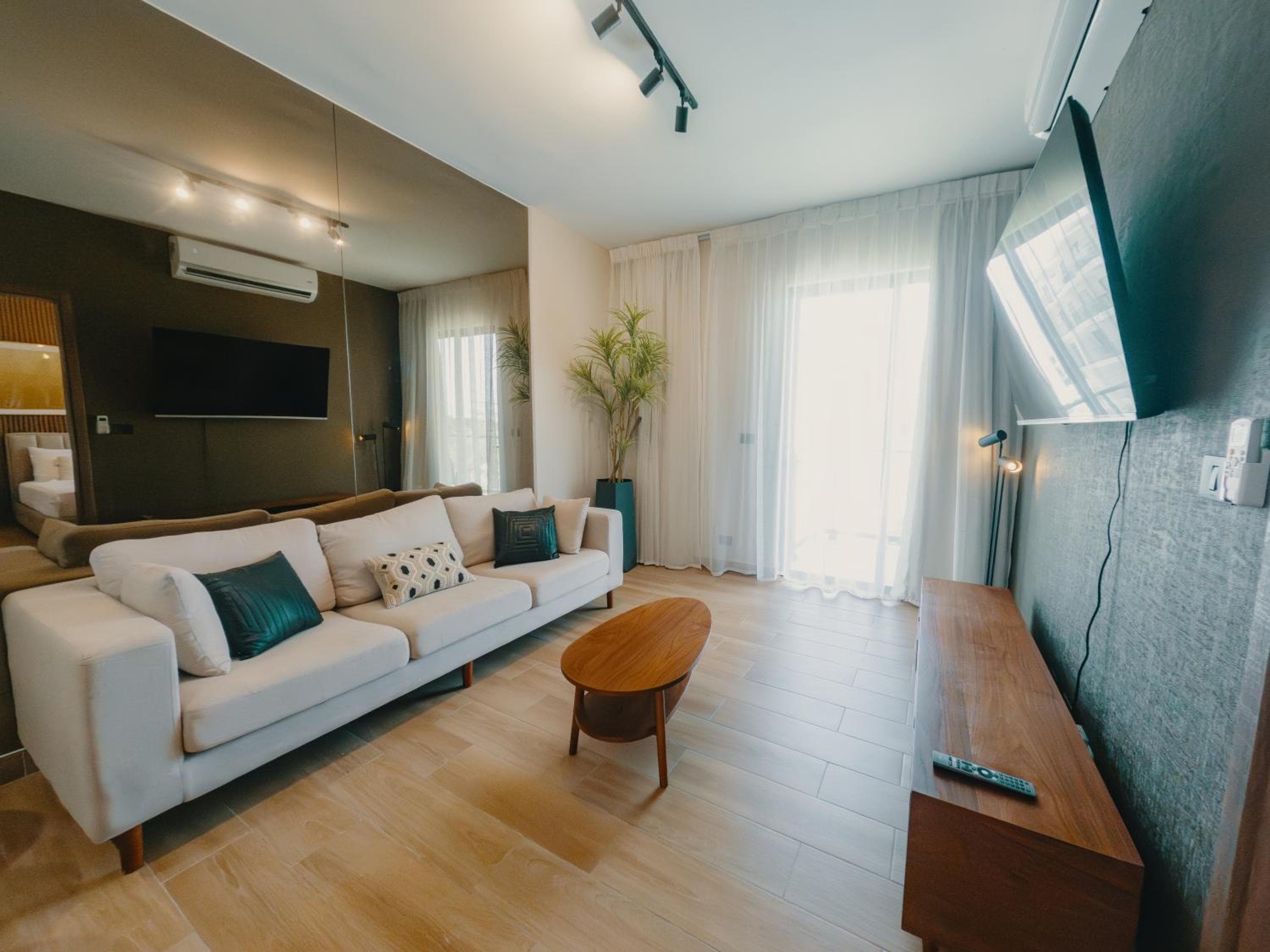 Downtown Punta Cana Central Park 1 Bedroom & Sofa Bed B-302-2 — 12