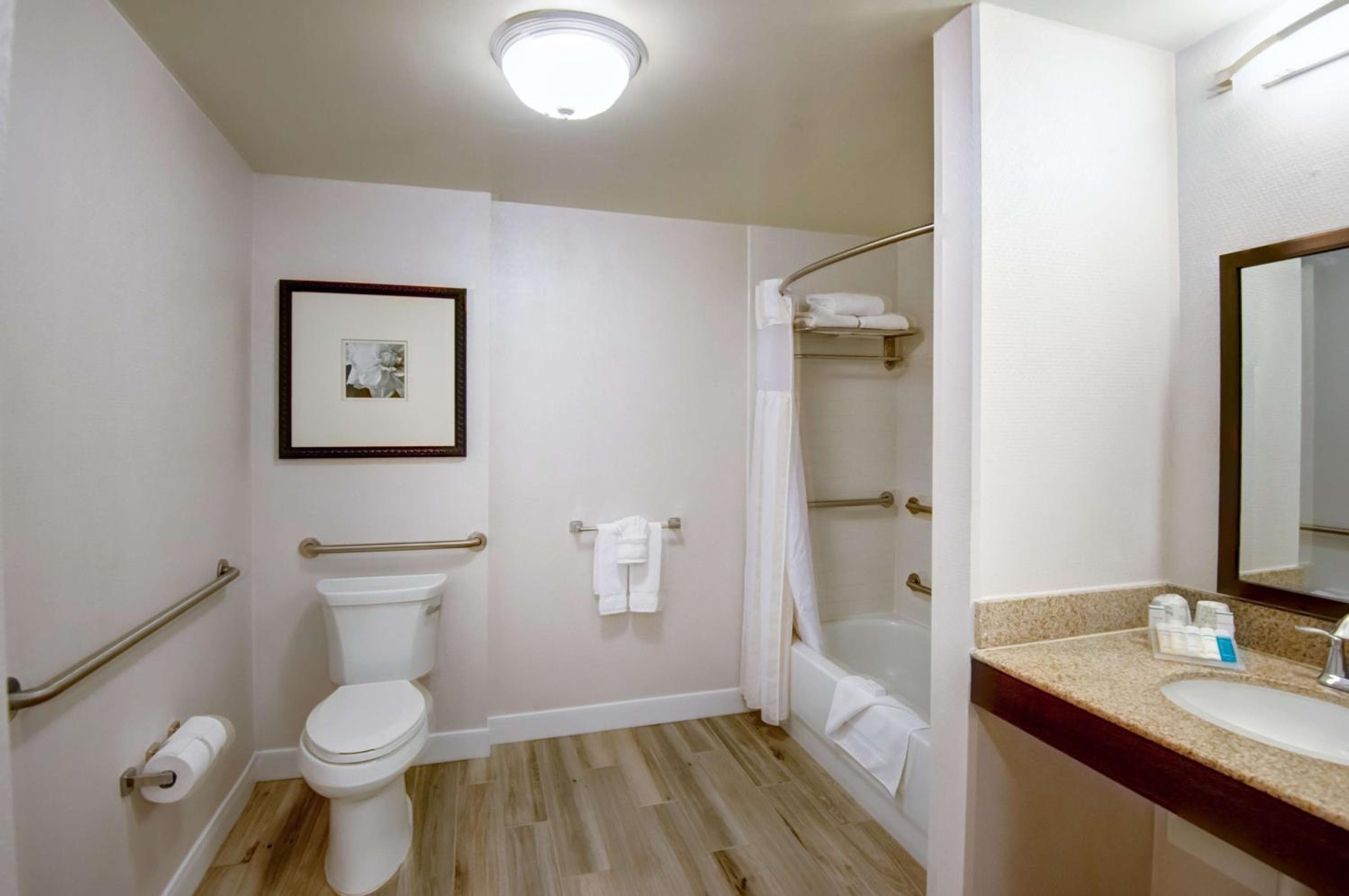 Hilton Garden Inn Tampa Ybor Historic District — 15