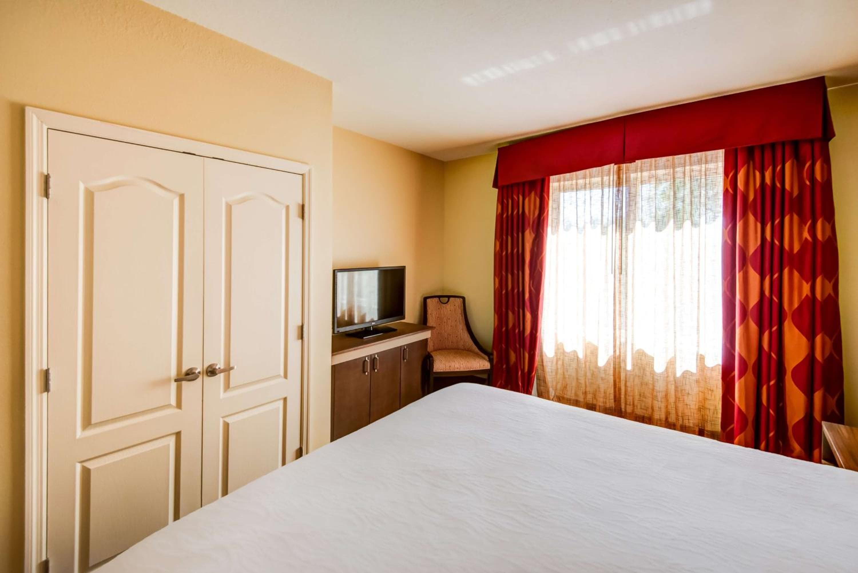 Hilton Garden Inn Tampa Ybor Historic District — 23