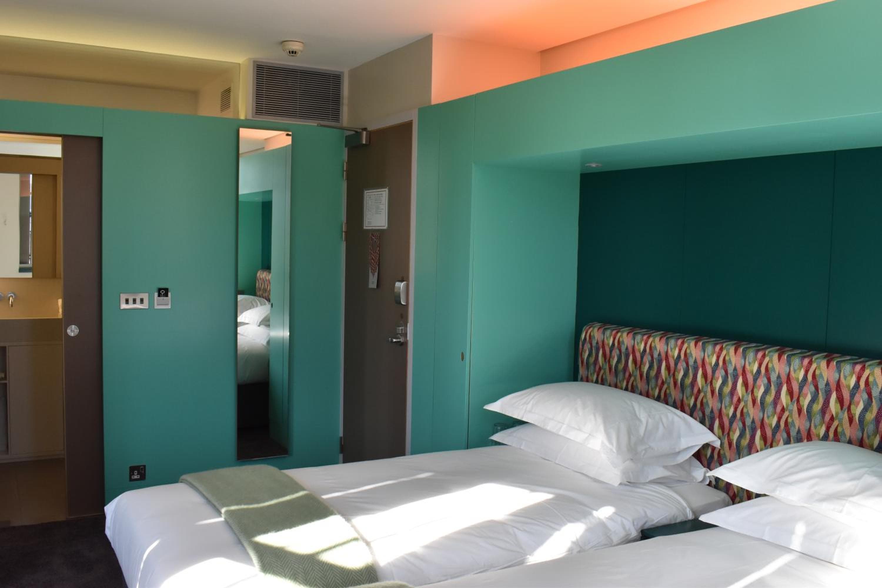 Farringdon Hotel di Marrable — 25