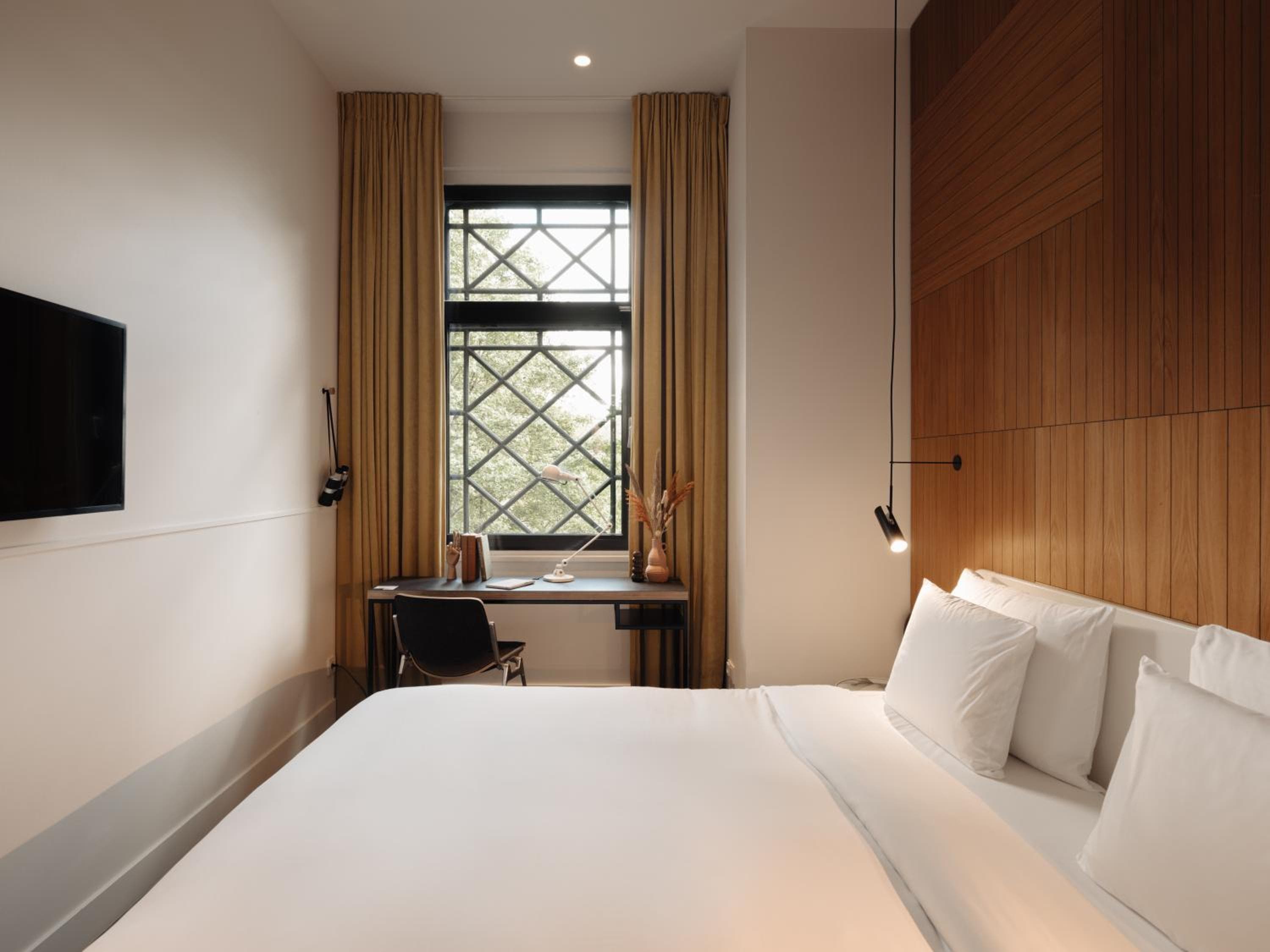 Conscious Hotel Westerpark — 14