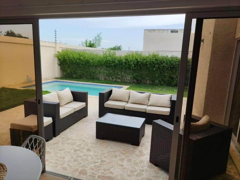 Villa Paraiso — 1