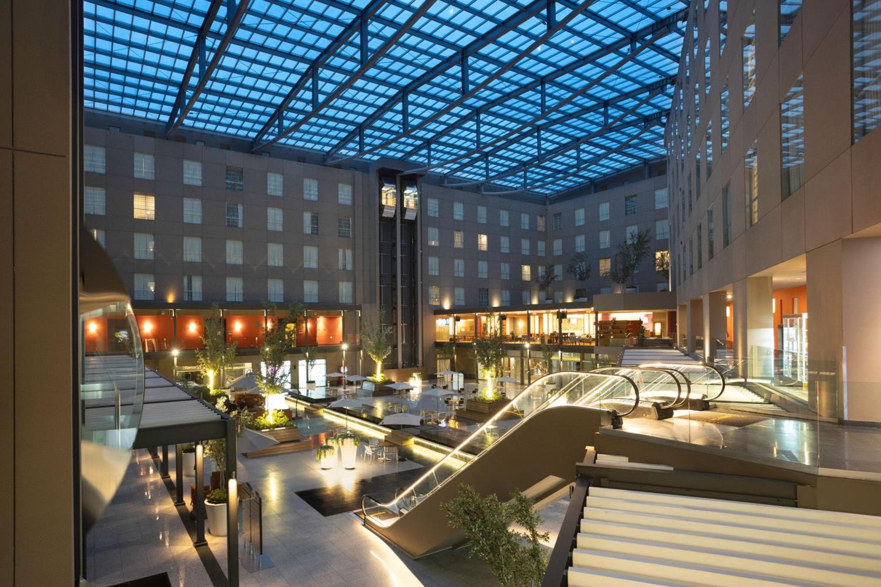 Courtyard by Marriott Mexico City Airport hotel, Sinaloa 31, Penon de los Banos, Mexico City, Mexico — photo 4