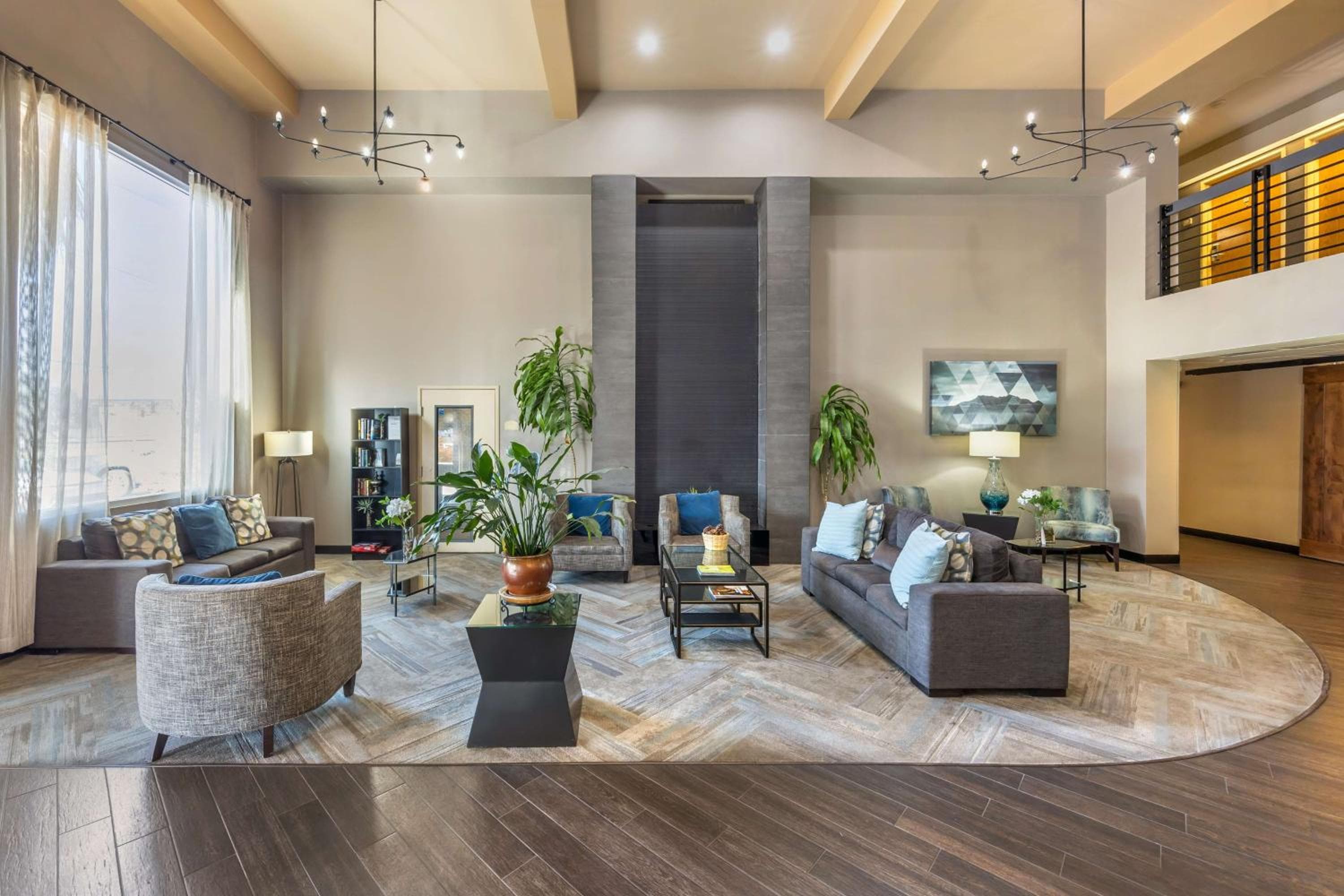 Best Western Plus North Las Vegas Inn & Suites — 2