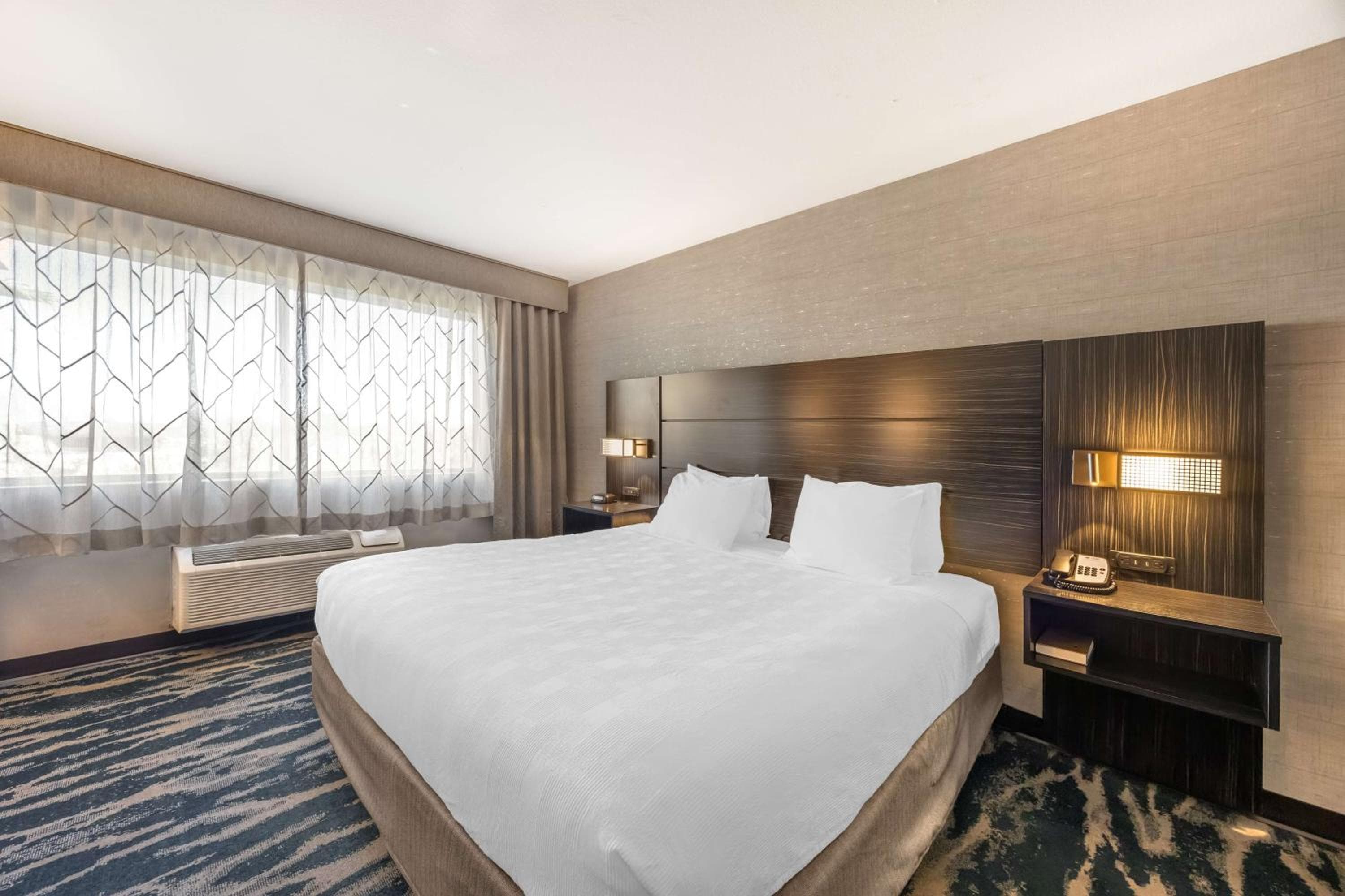 Best Western Plus North Las Vegas Inn & Suites — 20