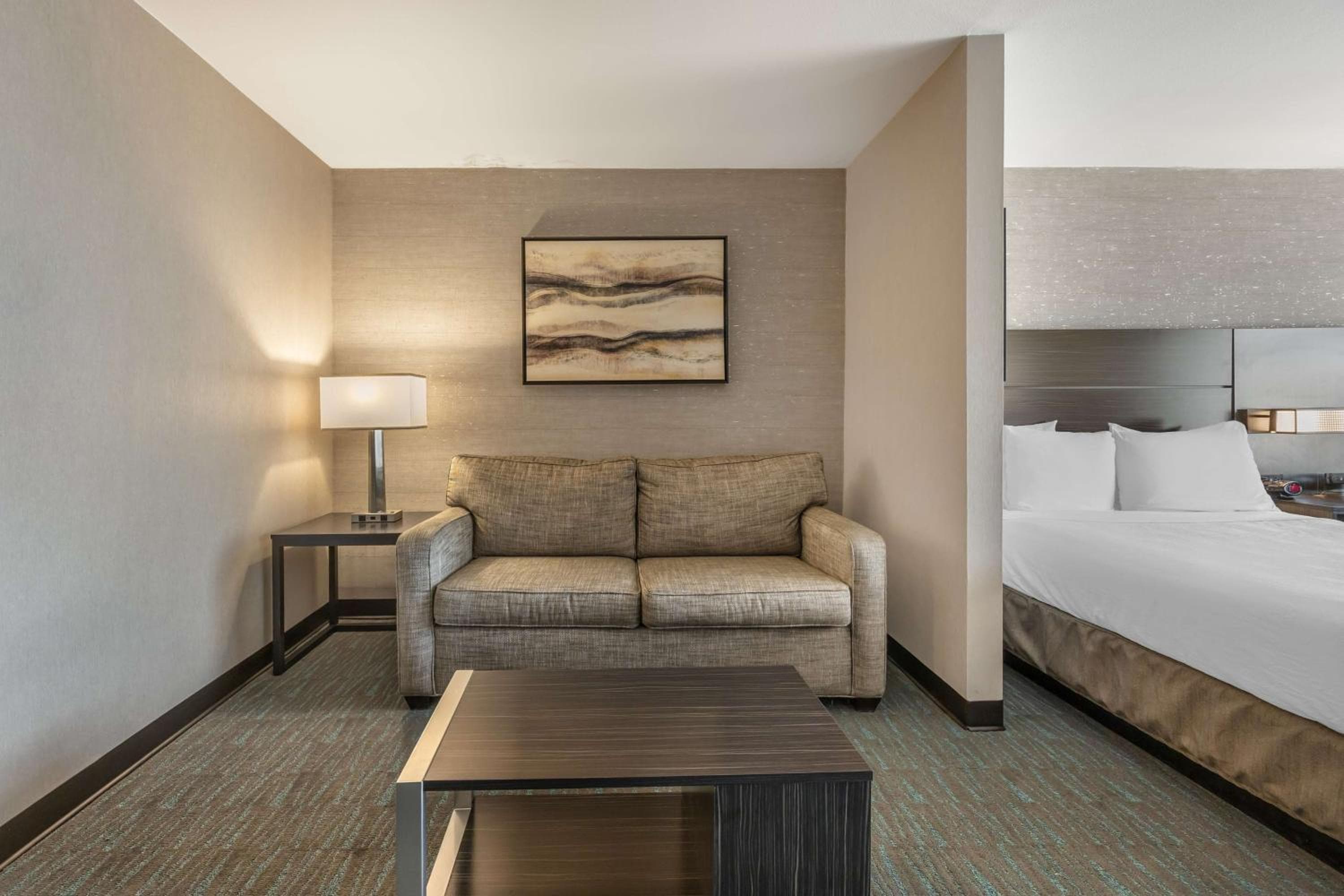 Best Western Plus North Las Vegas Inn & Suites — 2
