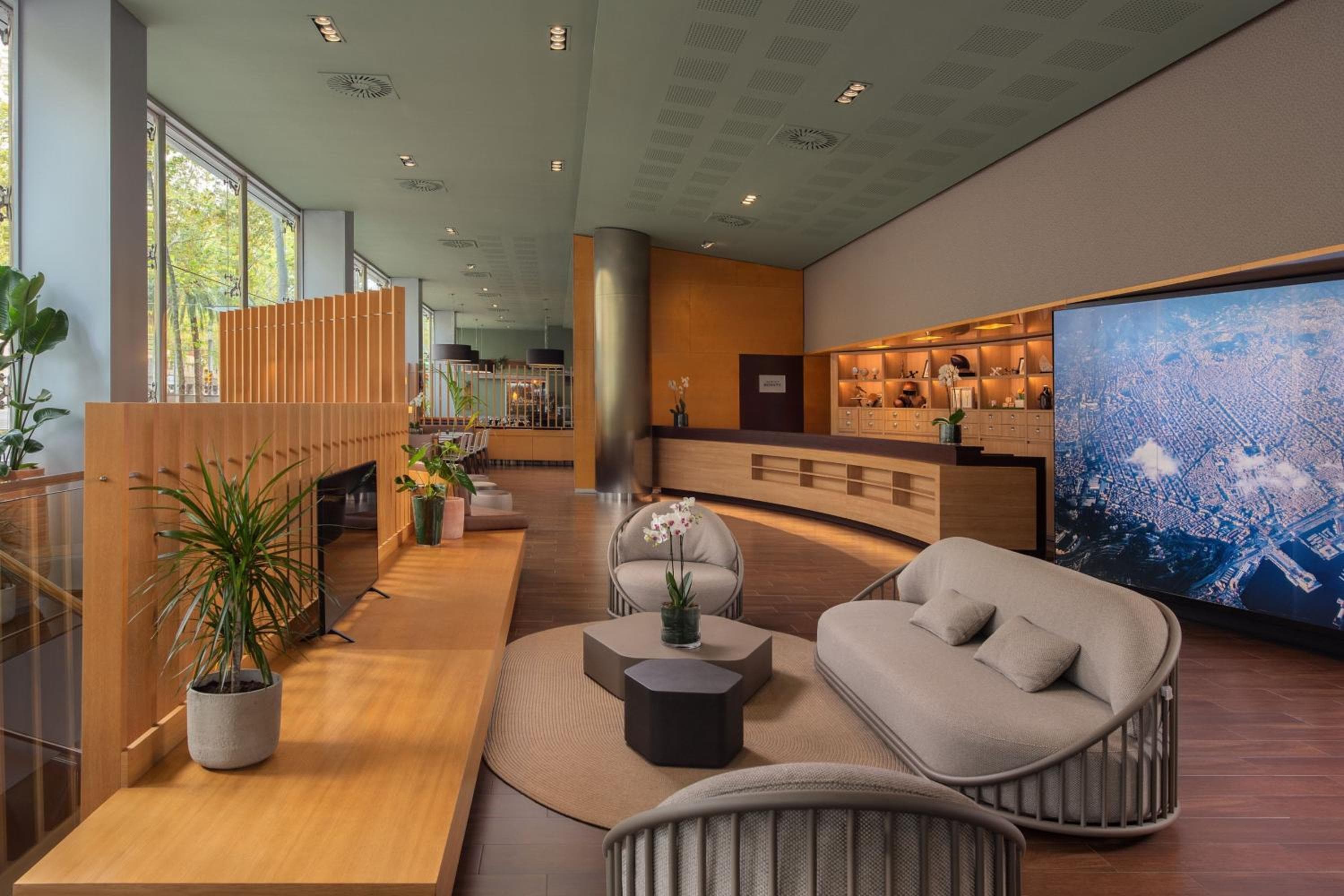 Cuatro Puntos by Sheraton Barcelona Diagonal — 4