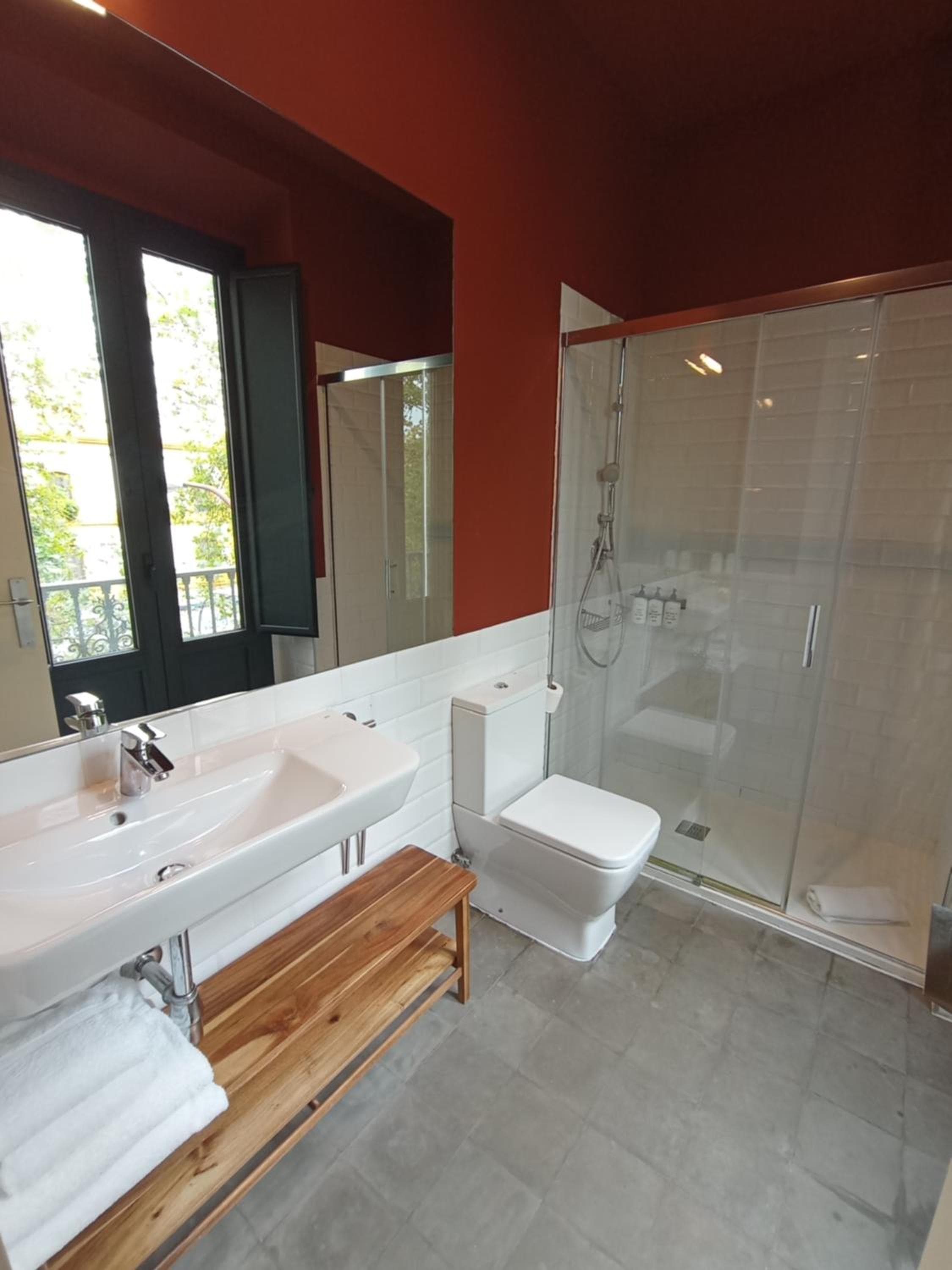 Uma Suites Parada del Marqués — 11