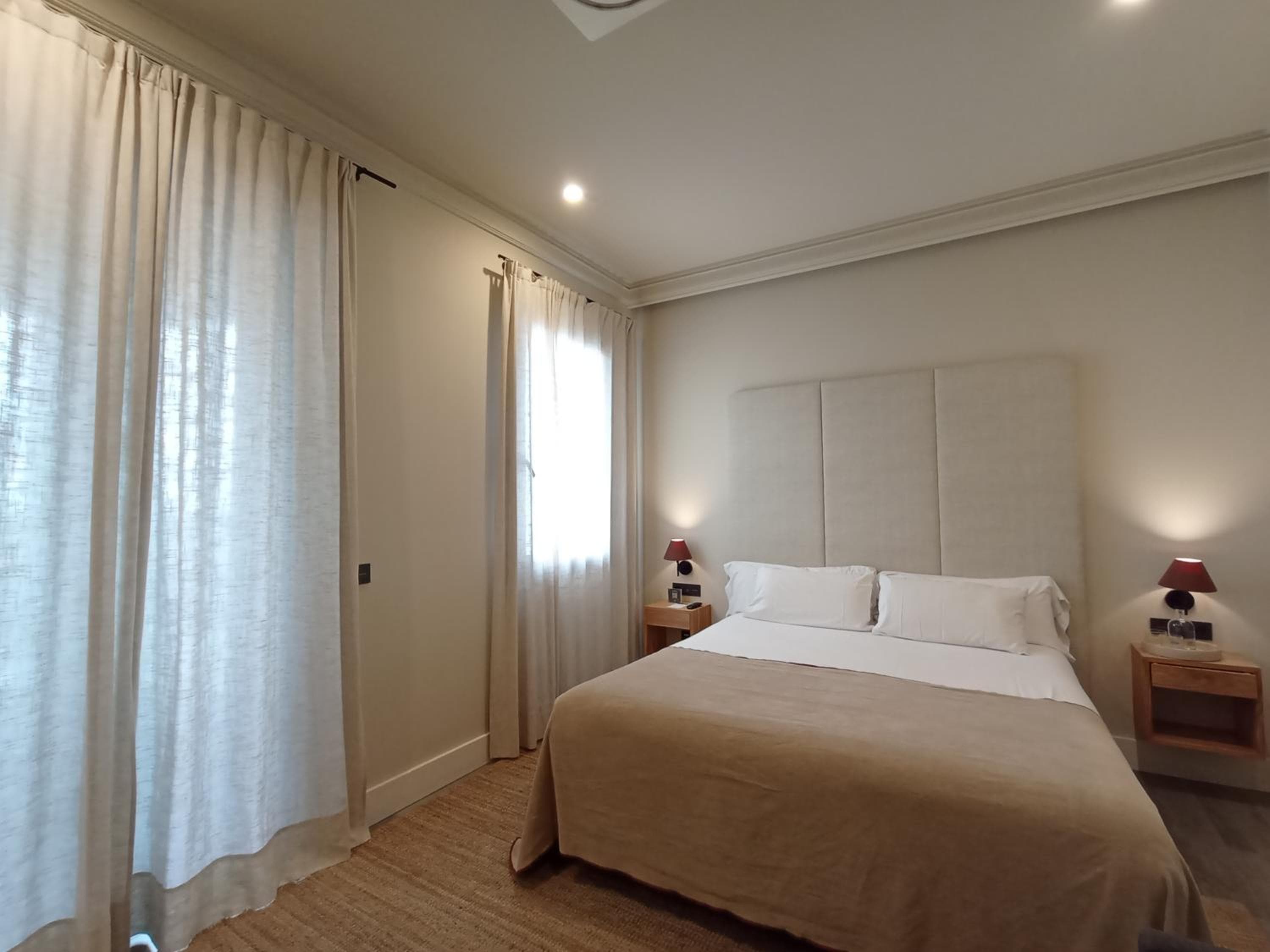 Colectia Hotel Parada del Marqués — 21