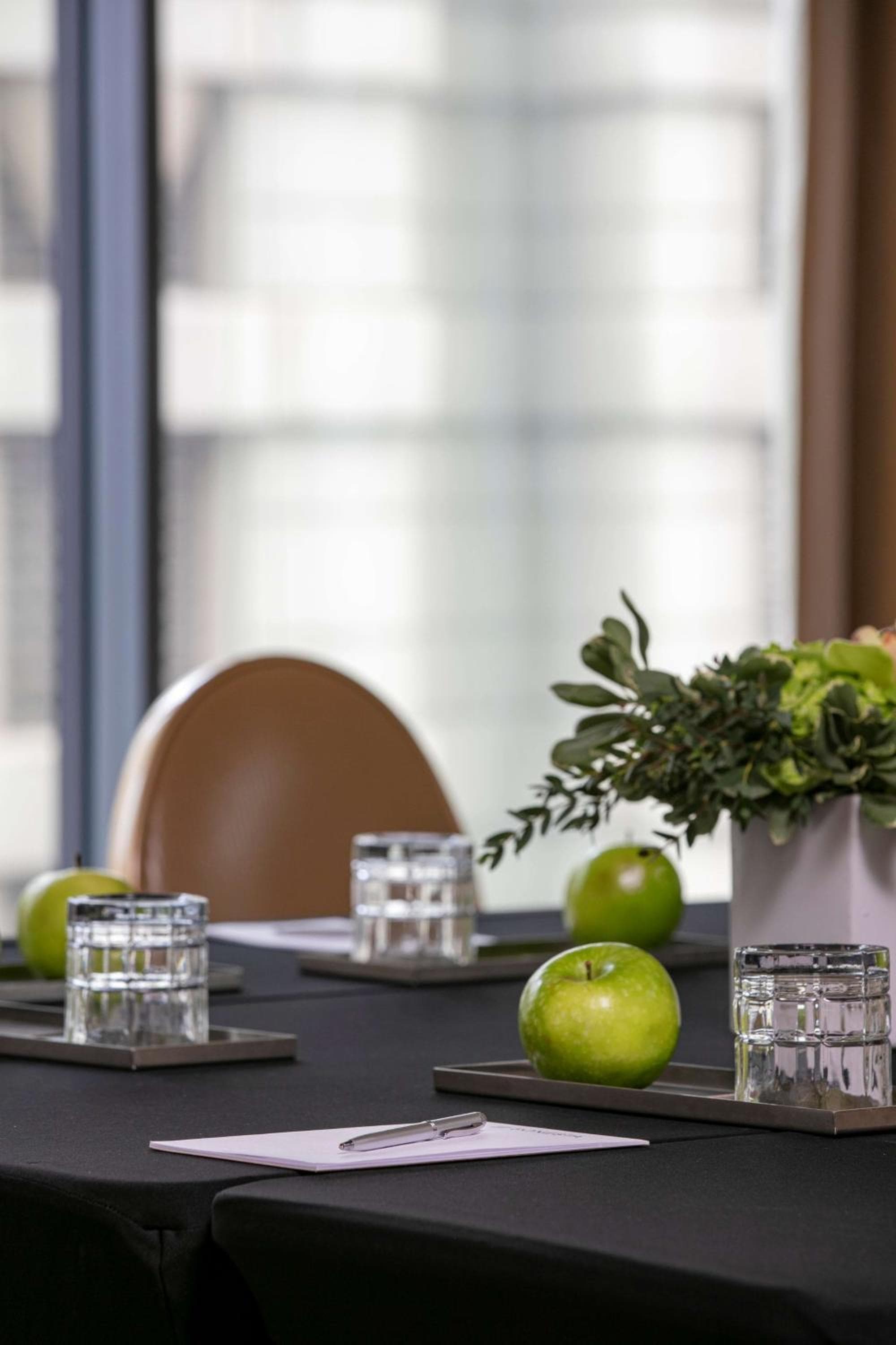 The Royal Sonesta Chicago River North hotel, 505 North State Street, Chicago, United States — photo 36