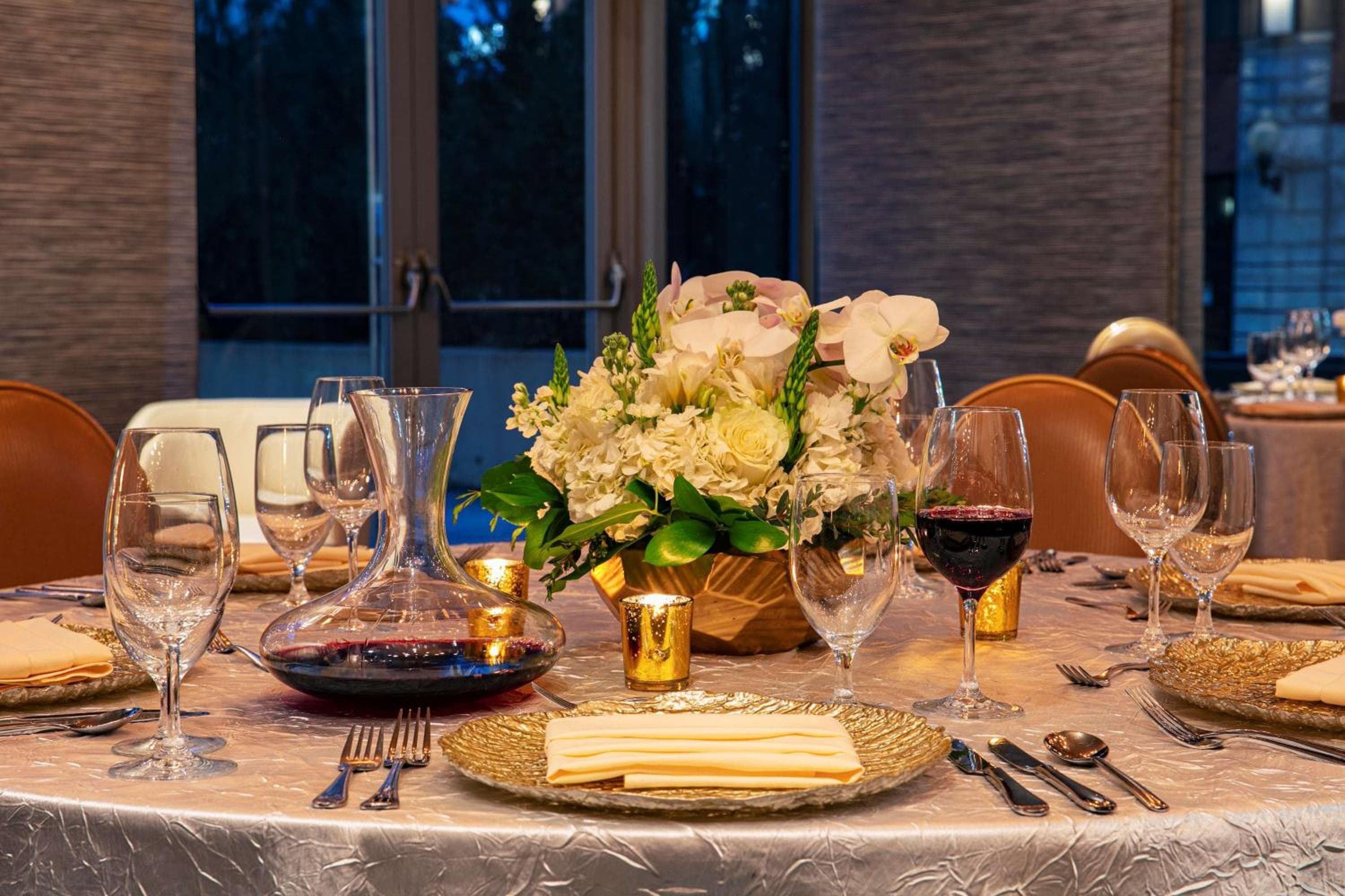 The Royal Sonesta Chicago River North hotel, 505 North State Street, Chicago, United States — photo 3