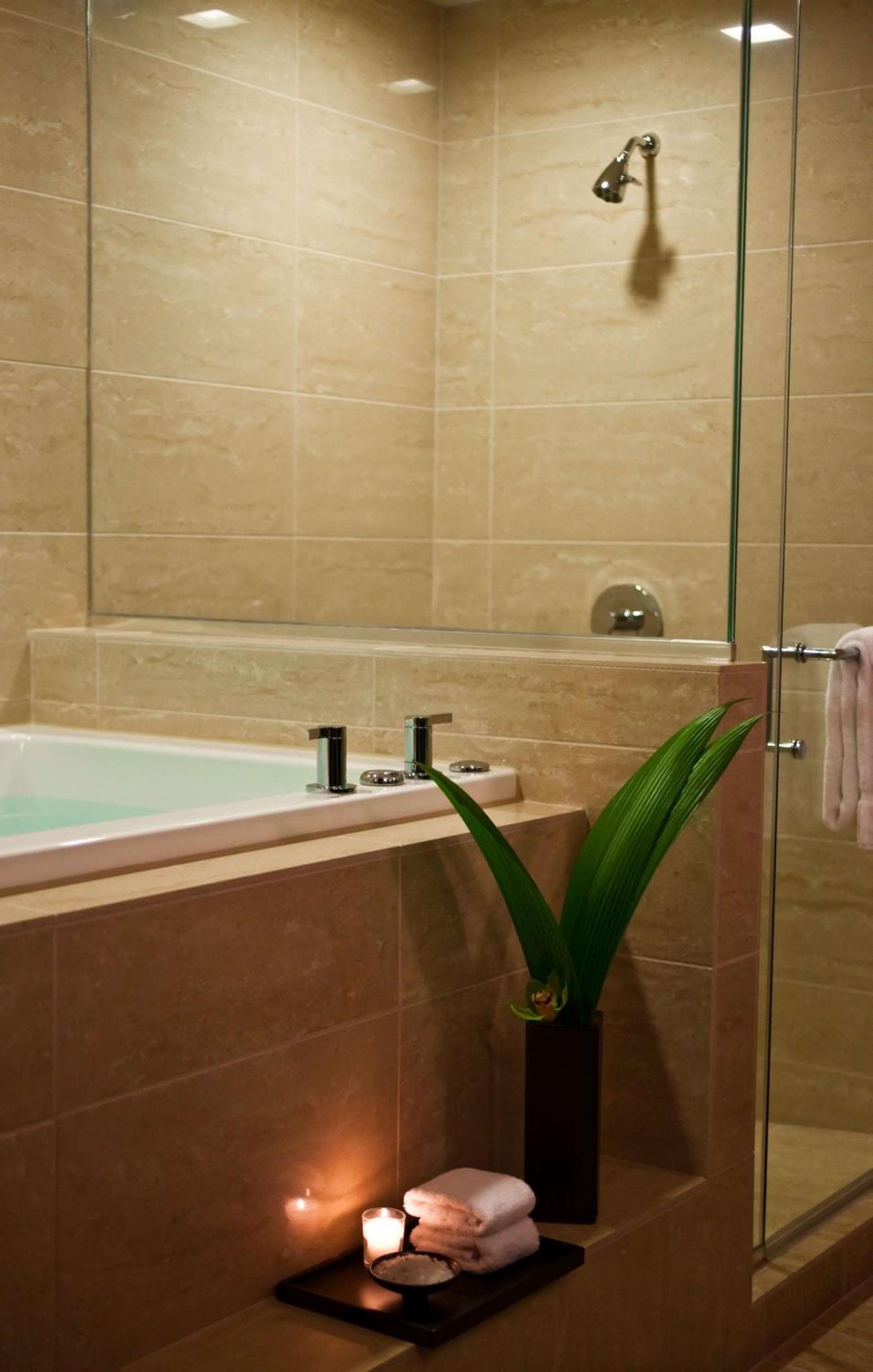 The Royal Sonesta Chicago River North hotel, 505 North State Street, Chicago, United States — photo 39