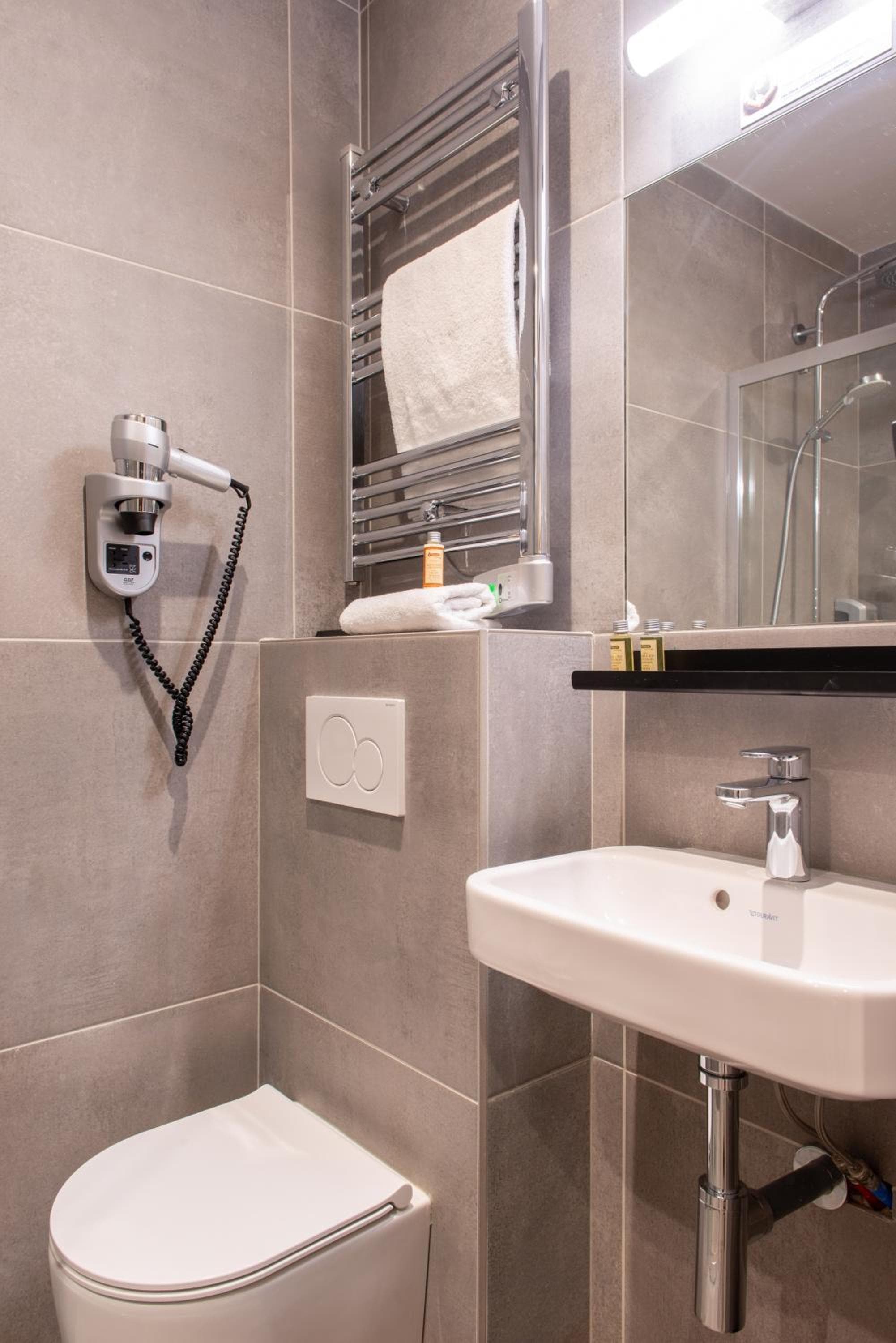 Hotel de Roubaix — 8