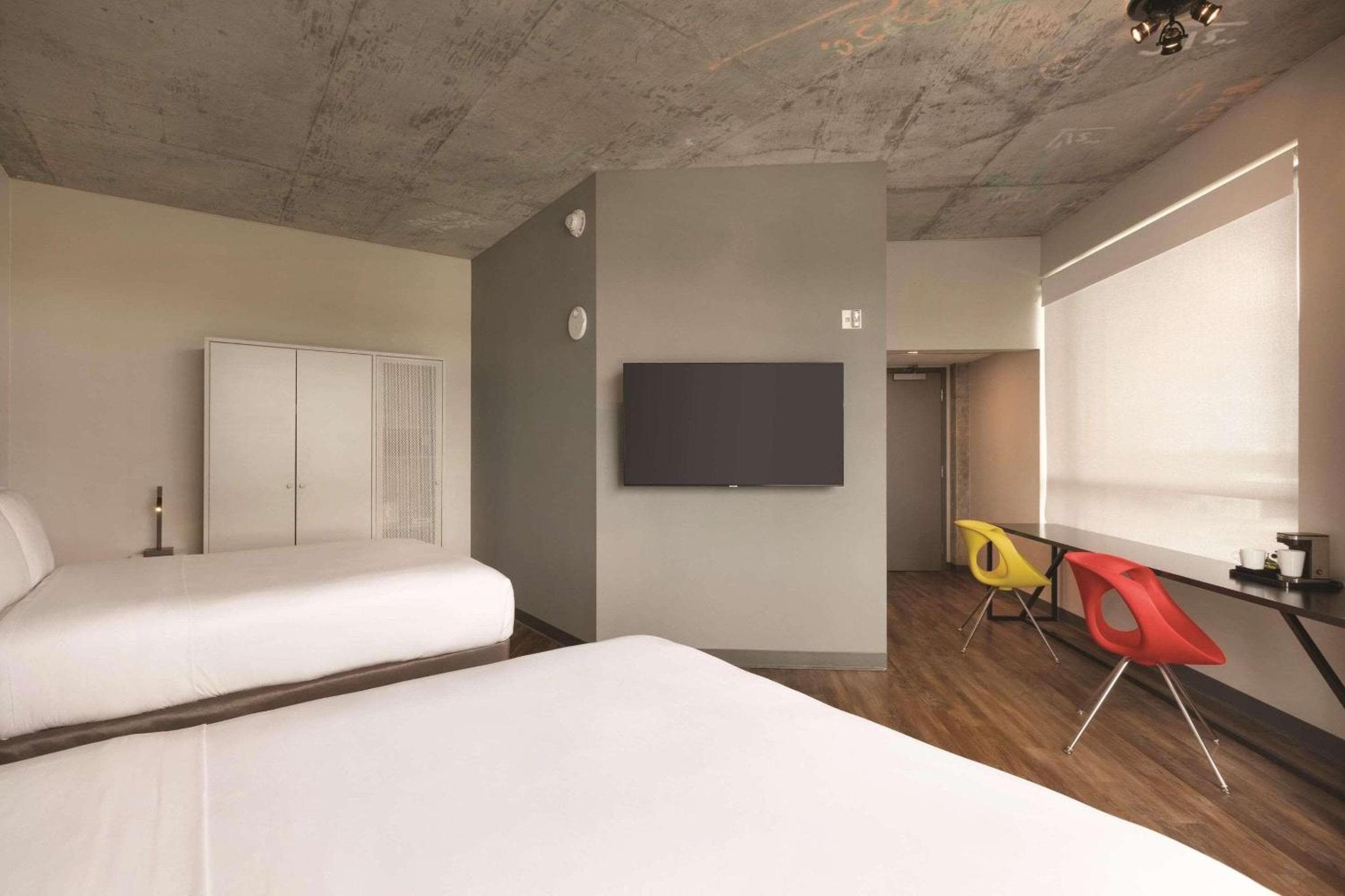 Kompose Boutique Hotel Miami Flughafen — 9