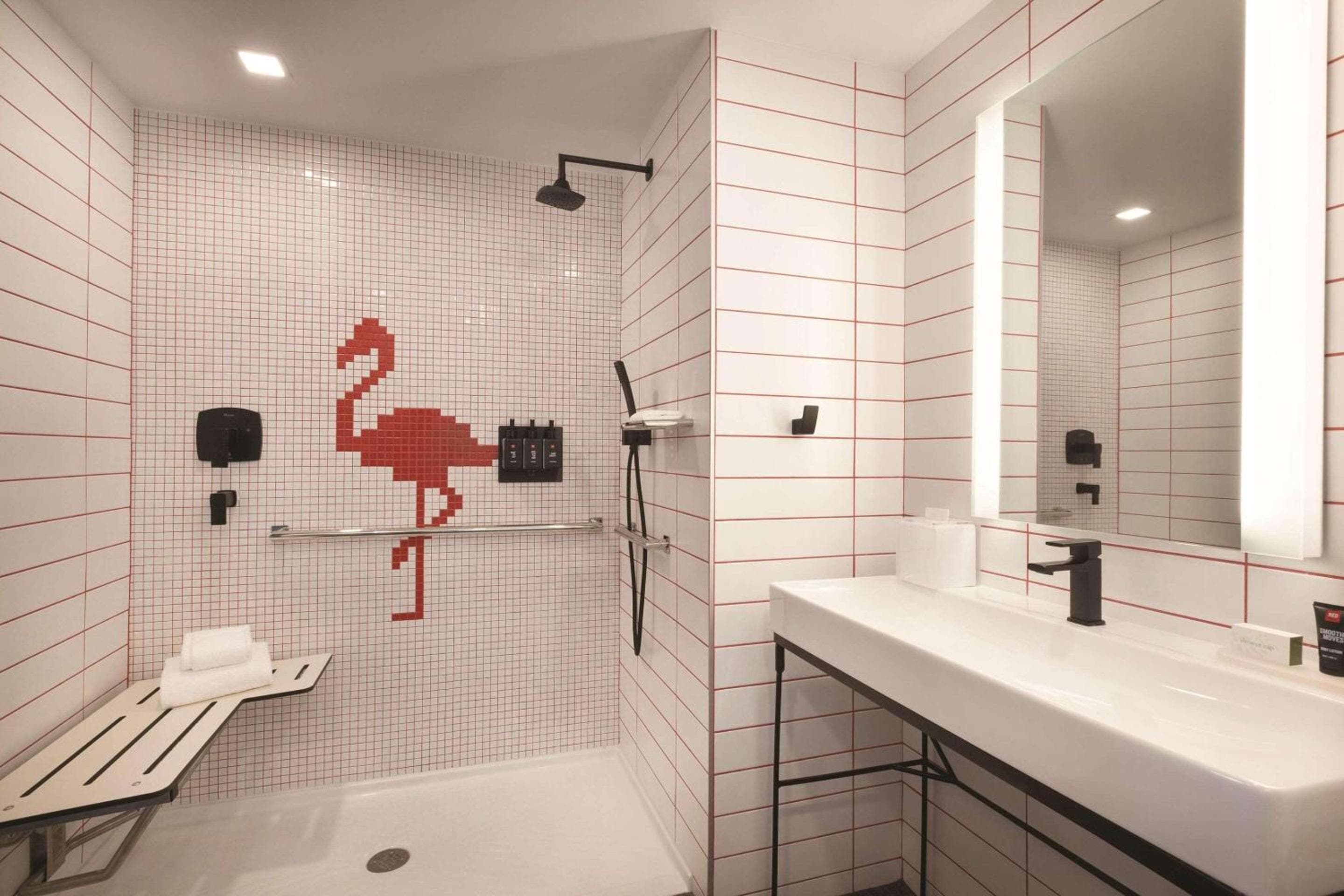 Kompose Boutique Hotel Miami Flughafen — 13