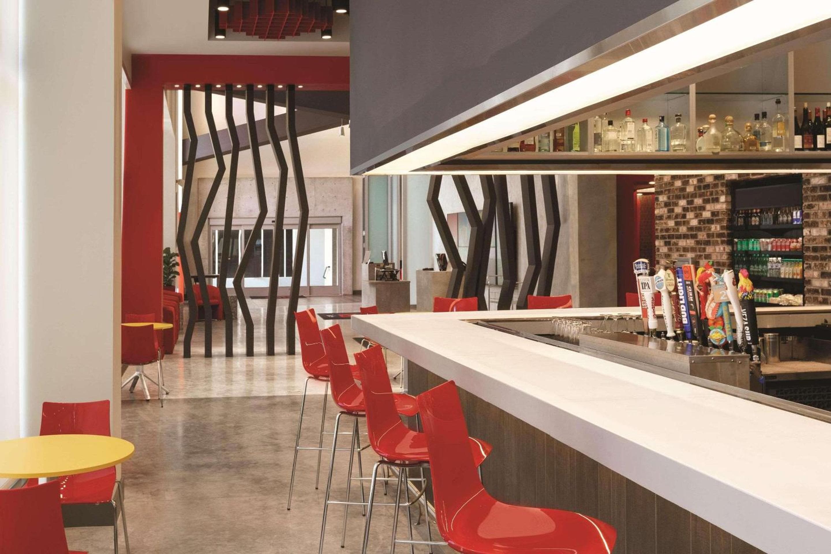 Kompose Boutique Hotel Miami Flughafen — 23
