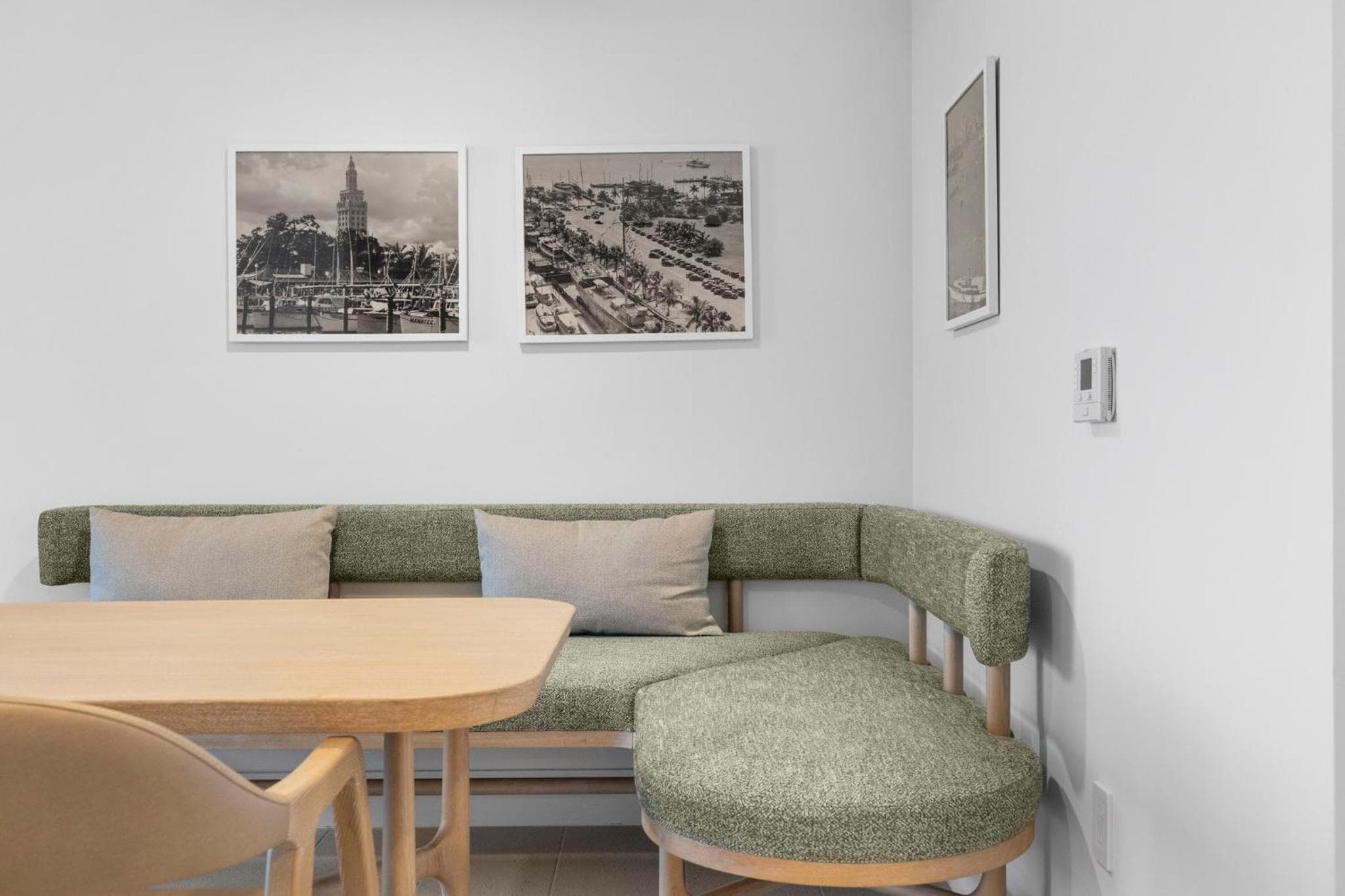 Auf der 46. Etage! Erstaunliche Aussichten und Top-Annehmlichkeiten — 17