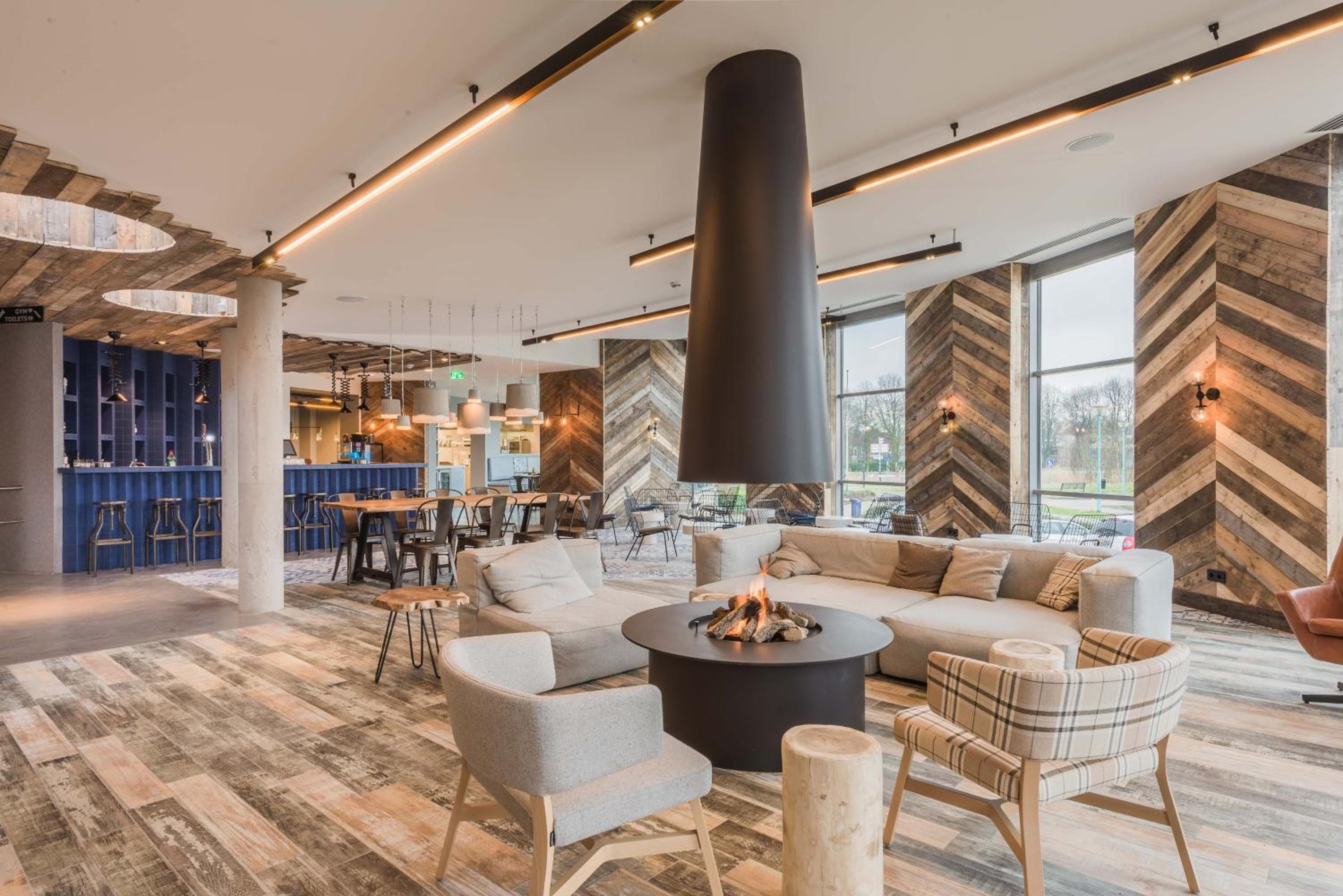Hotel Urban Lodge — 28