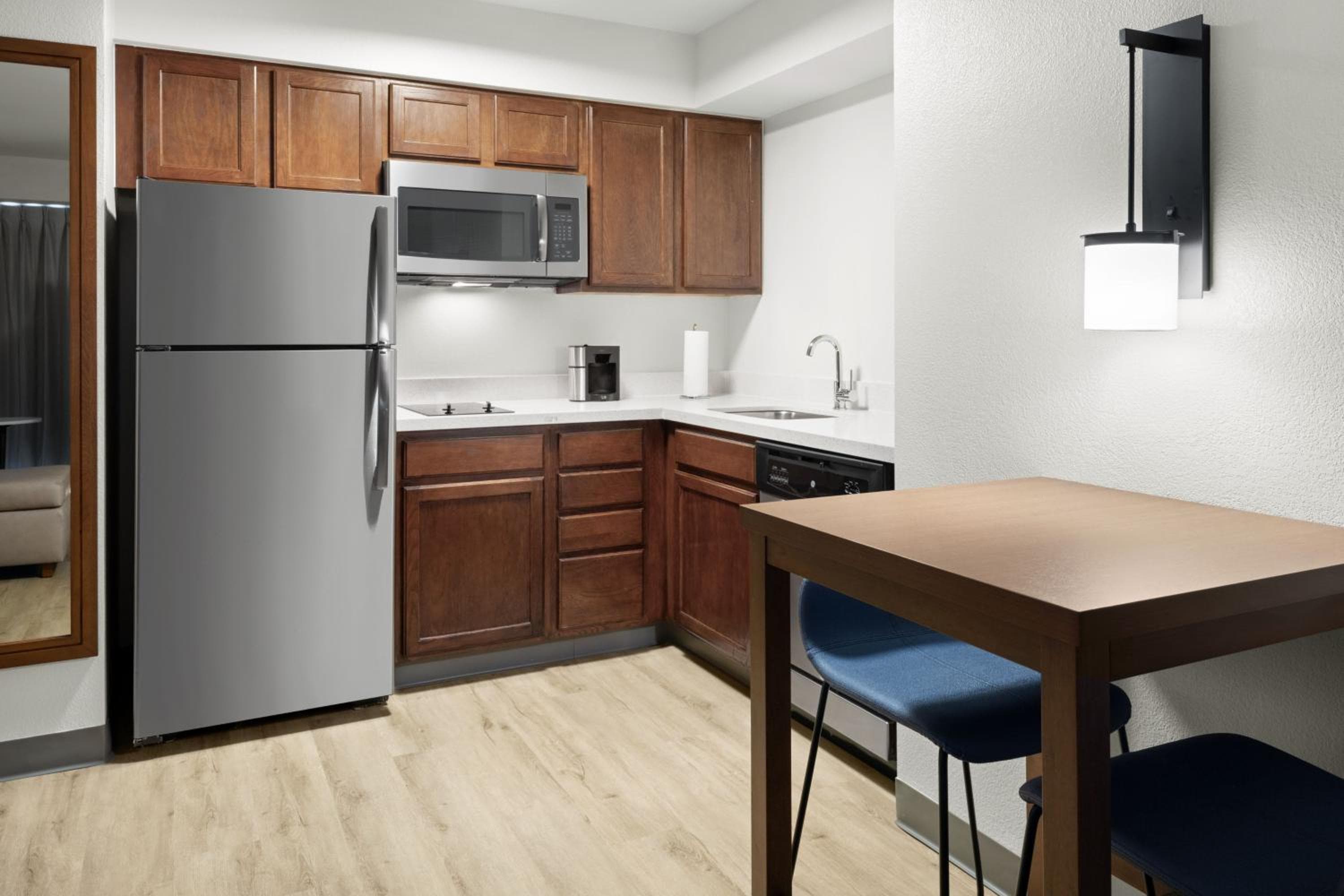 Residence Inn Tampa Westshore Aeroporto — 12