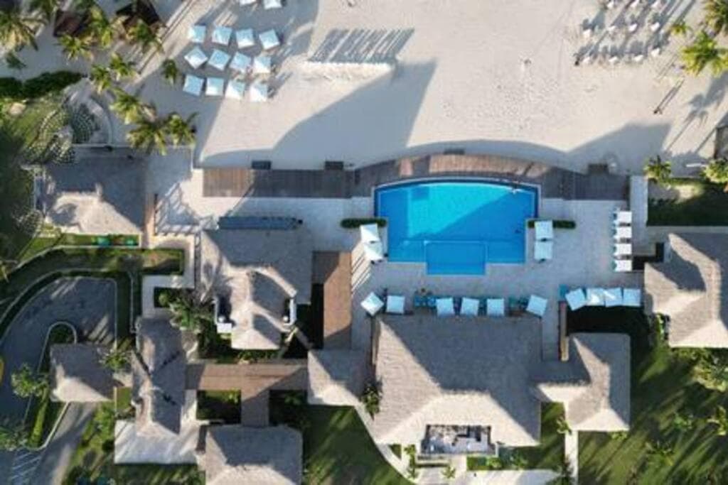 Brand New beach and golf condo in Punta Cana — 16