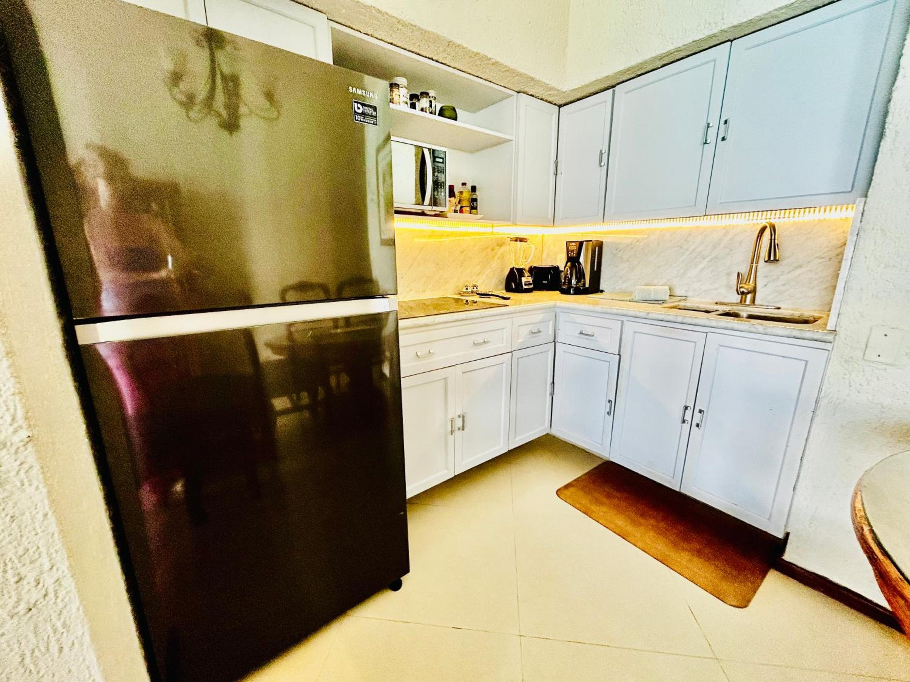 Solymar Beach Condos — 21