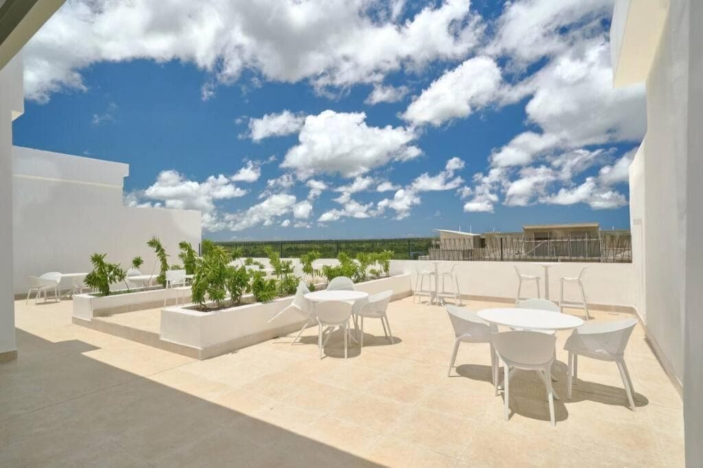 Sweet Home Luxury Cap Cana, impuestos incluidos. — 19