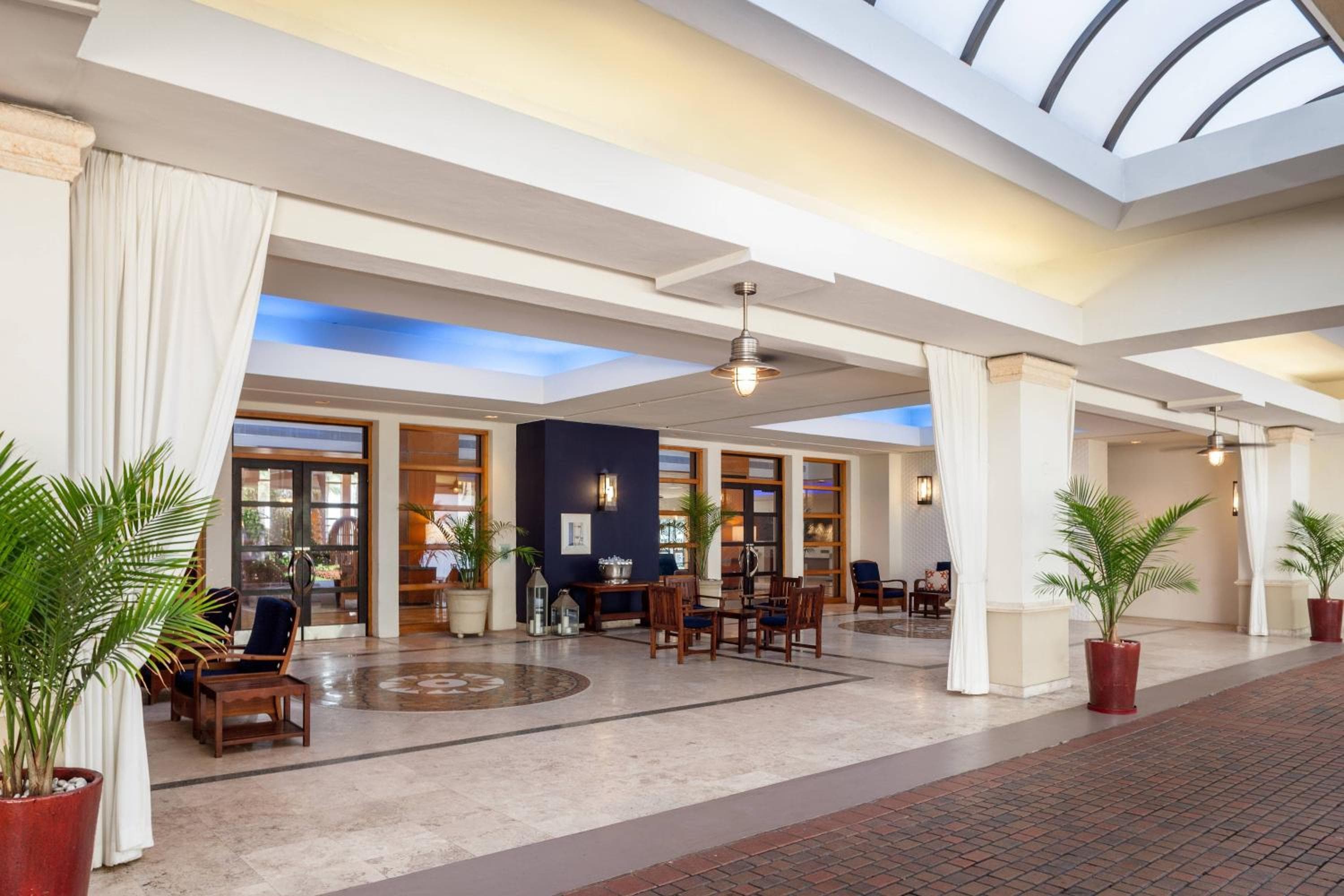 Fort Lauderdale Marriott Harbor Beach Resort & Spa — 6