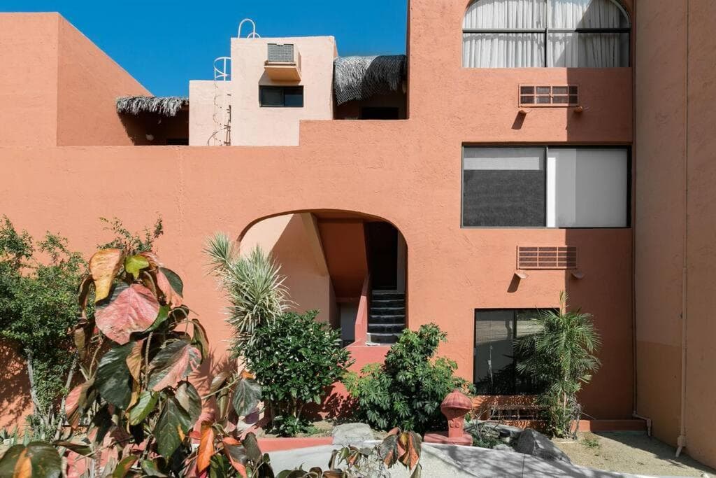 Cabo Cottage Authentic Mexican Design Overlooking The Beach — 1