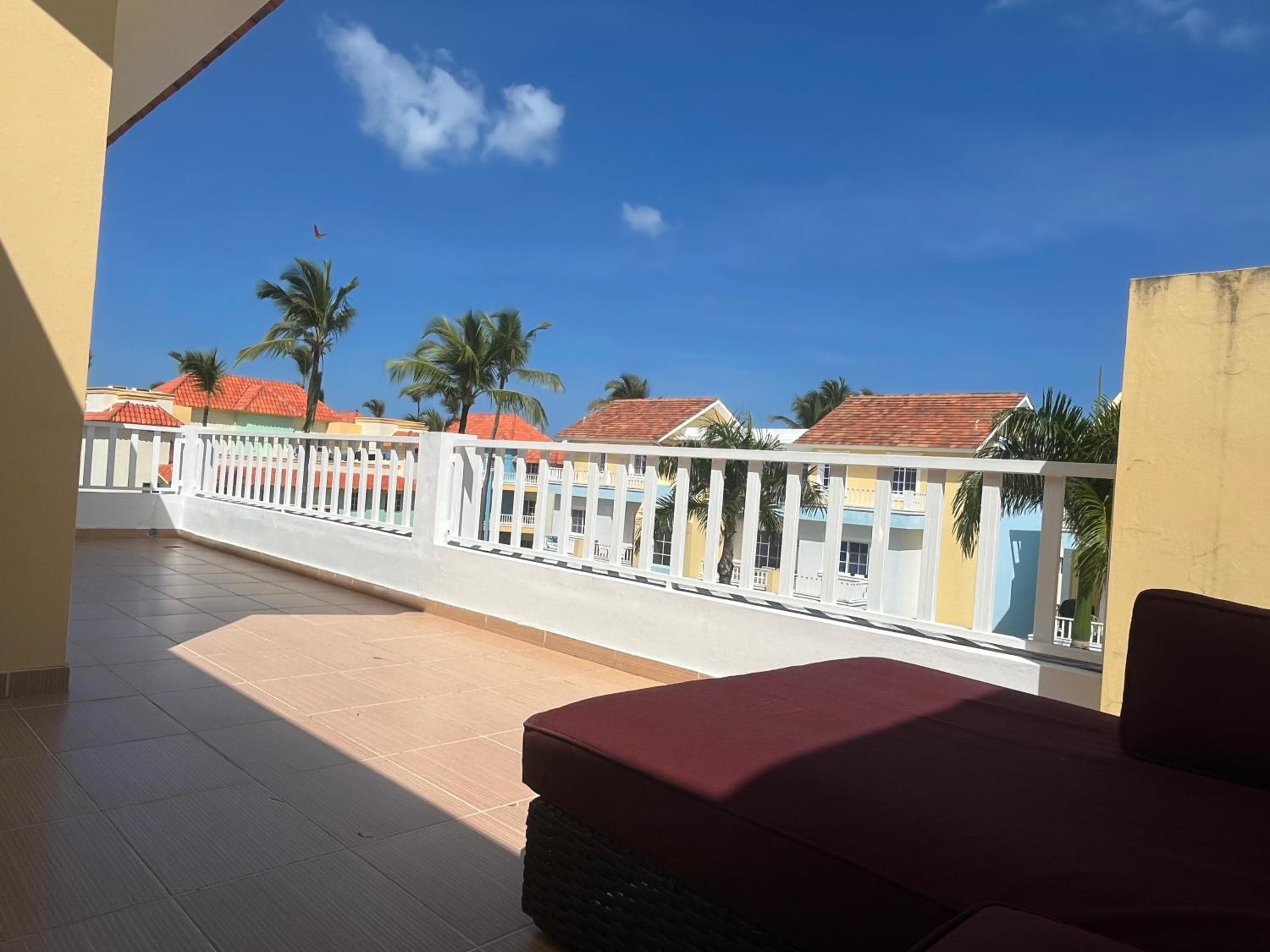Luxury Beach Penthouse with Pool, BBQ, AC, Wi-Fi, 5-Min Walk to El Cortecito & Bavaro Beaches, Punta Cana — 9