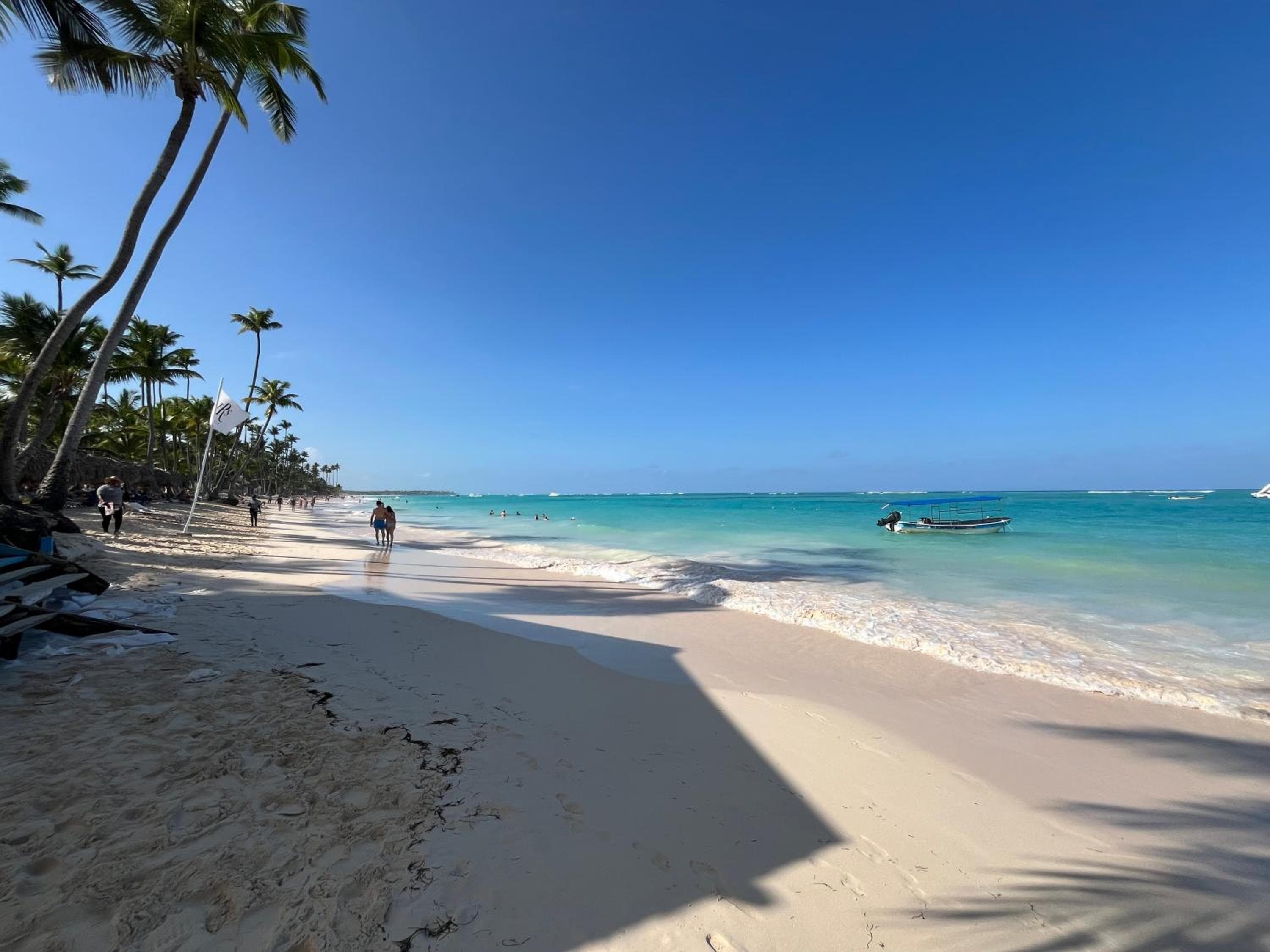 Luxury Beach Penthouse with Pool, BBQ, AC, Wi-Fi, 5-Min Walk to El Cortecito & Bavaro Beaches, Punta Cana — 10