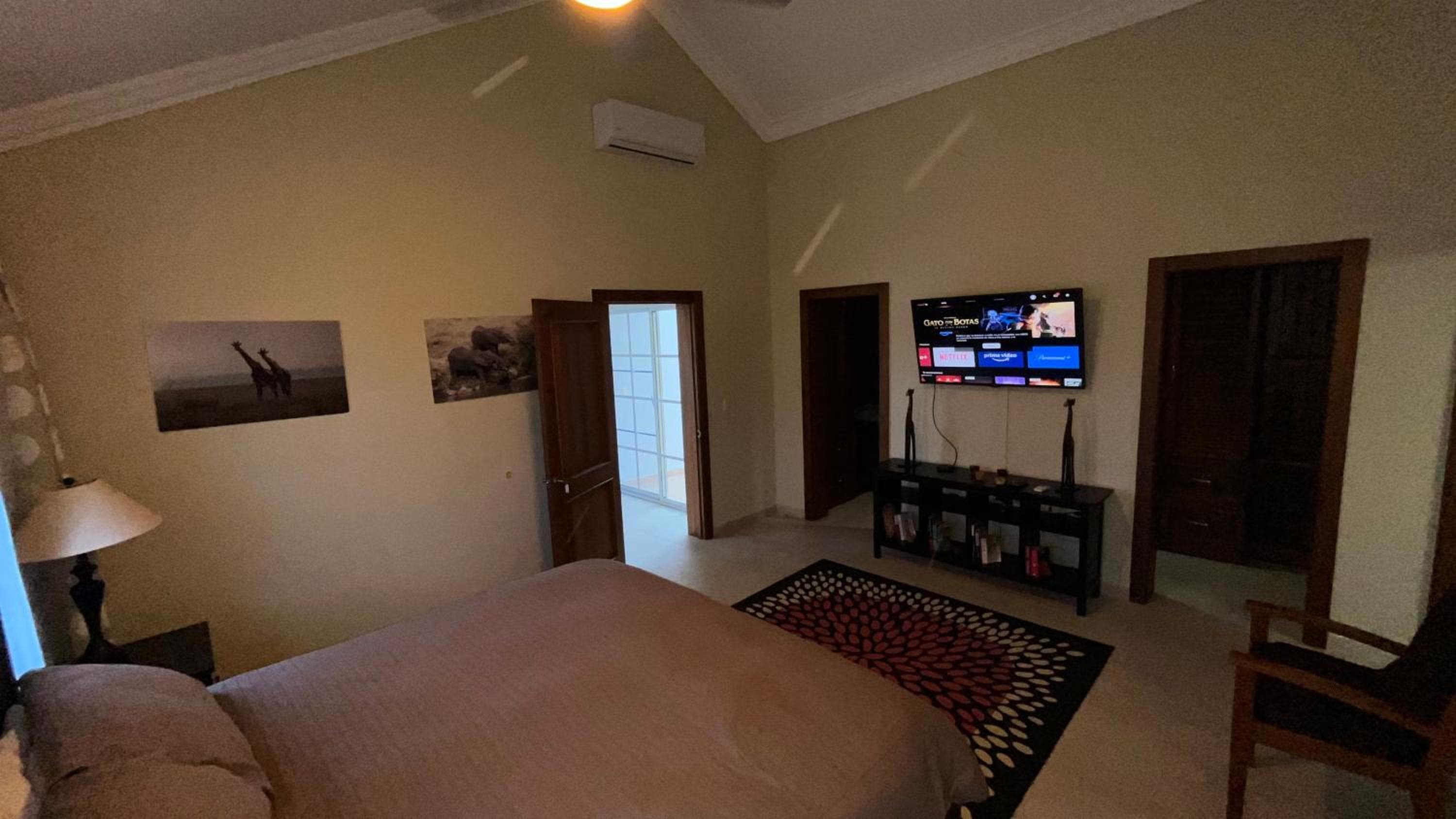 Luxury Beach Penthouse with Pool, BBQ, AC, Wi-Fi, 5-Min Walk to El Cortecito & Bavaro Beaches, Punta Cana — 14