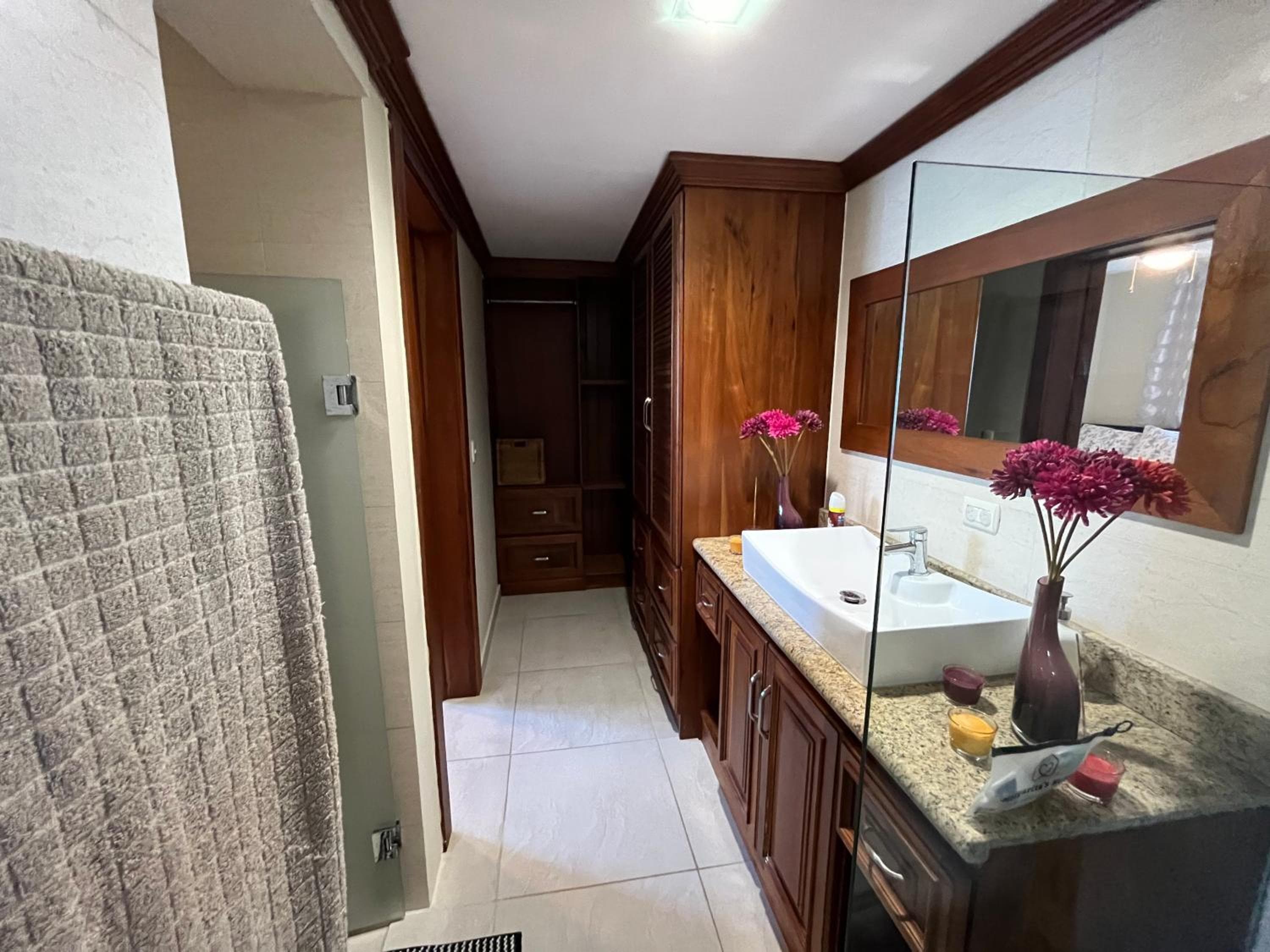 Luxury Beach Penthouse with Pool, BBQ, AC, Wi-Fi, 5-Min Walk to El Cortecito & Bavaro Beaches, Punta Cana — 22