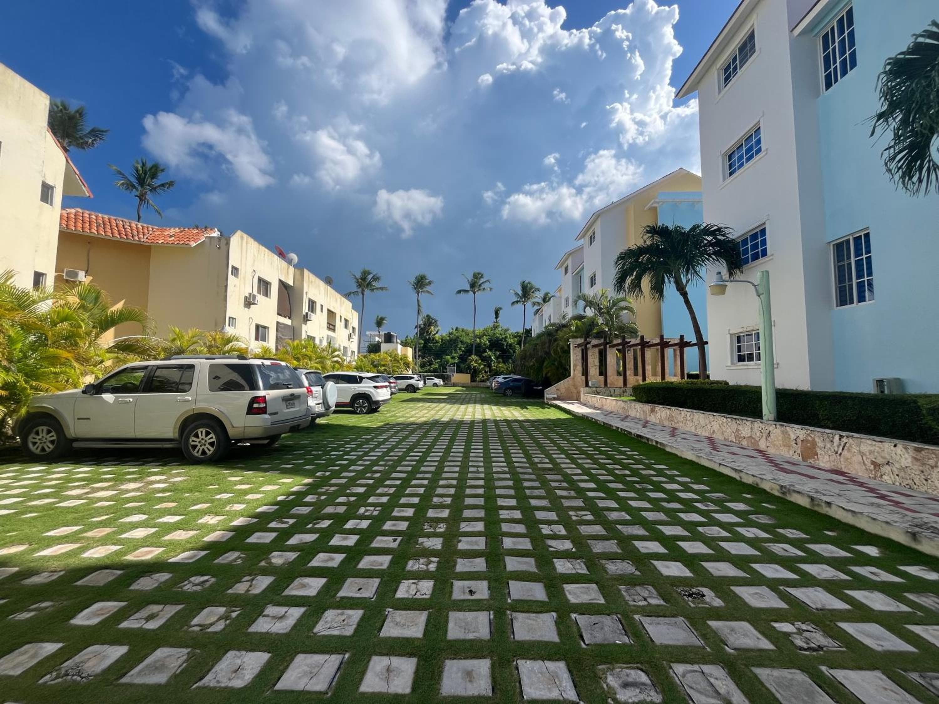 Luxury Beach Penthouse with Pool, BBQ, AC, Wi-Fi, 5-Min Walk to El Cortecito & Bavaro Beaches, Punta Cana — 23