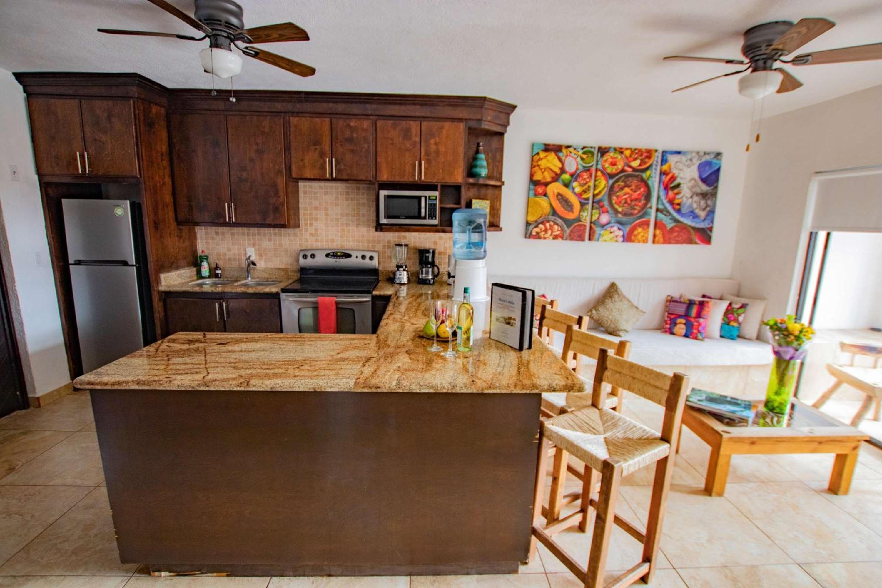 Cabo Cottage Authentic Mexican Design Overlooking The Beach — 10