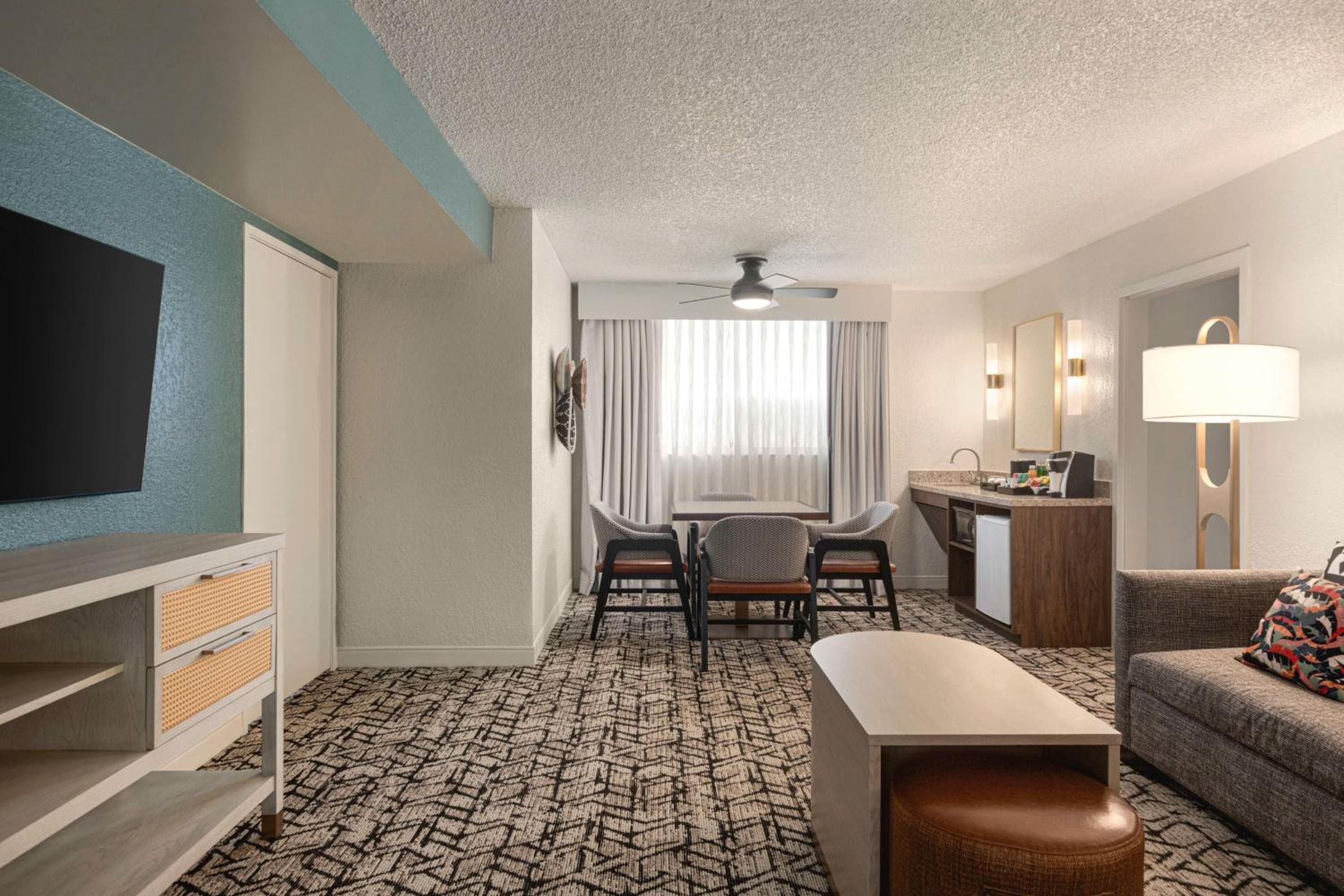 Embassy Suites by Hilton Fort Lauderdale 17th Street — 23