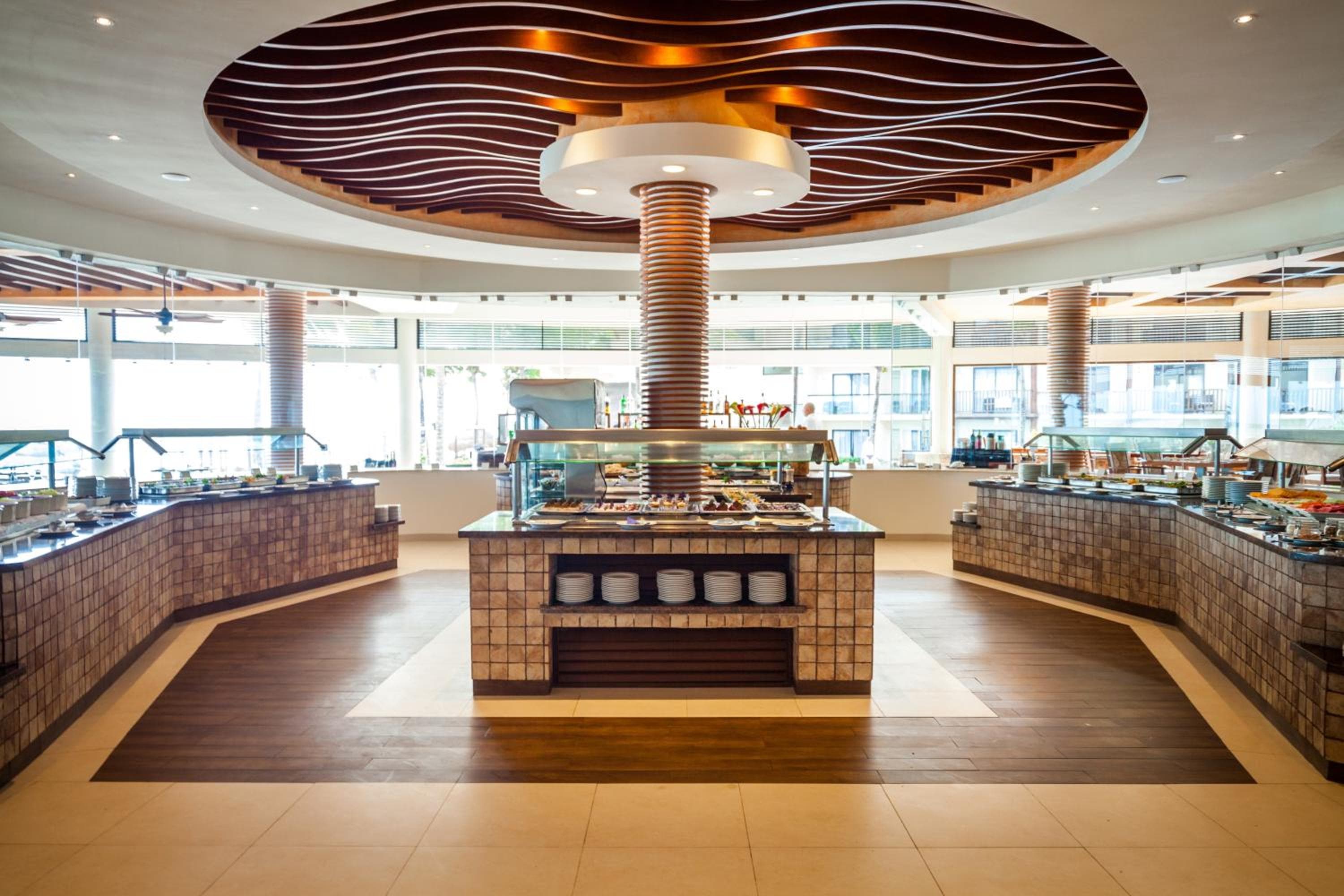 The Reef Coco Beach Resort & Spa- Optional All Inclusive — 5