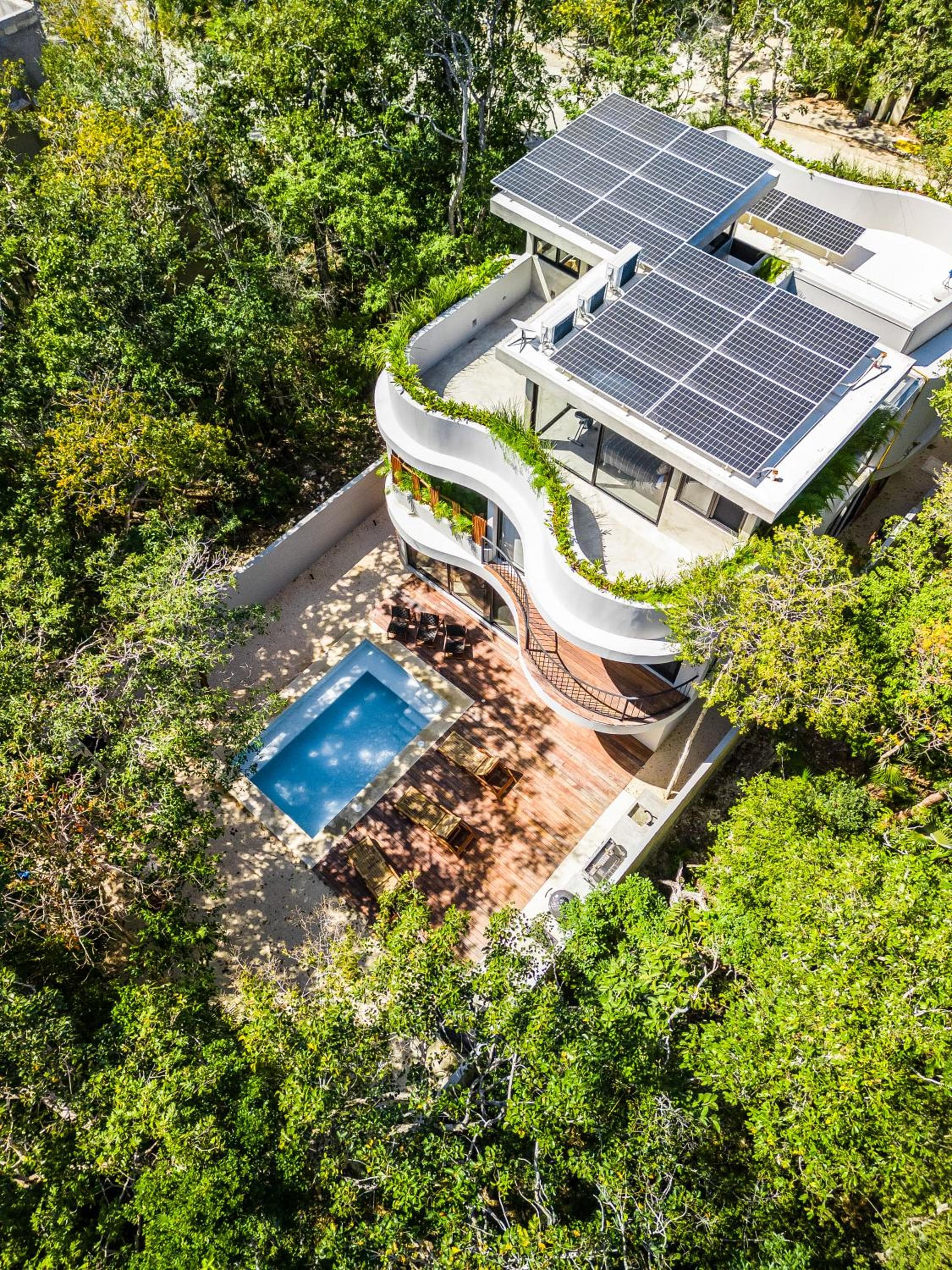 Luxury 4BR Eco Villa 10ppl Outdoor Pizza Oven - Private Pool & Jacuzzi — 10