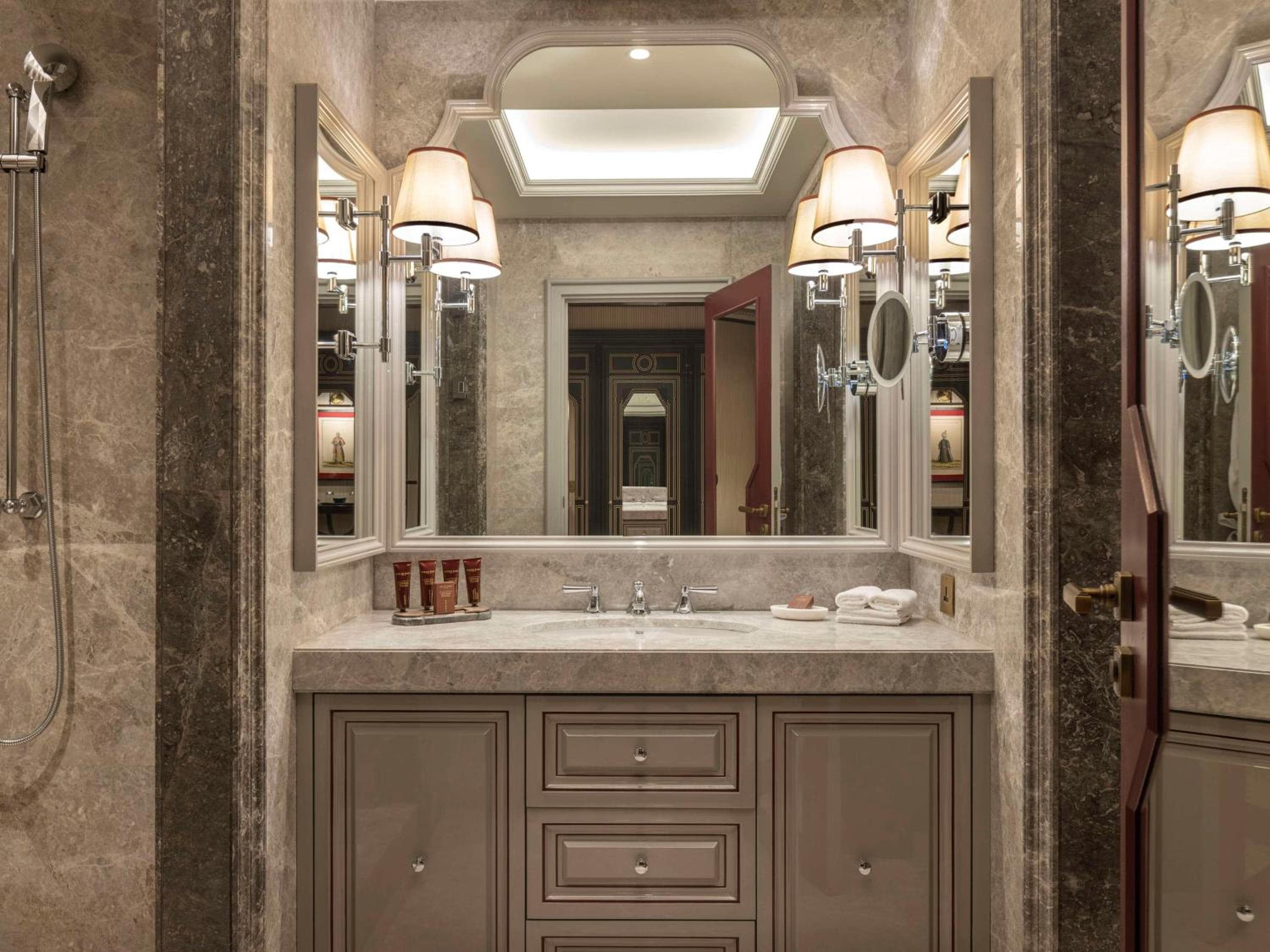 Çırağan Palace Kempinski Istanbul — 6